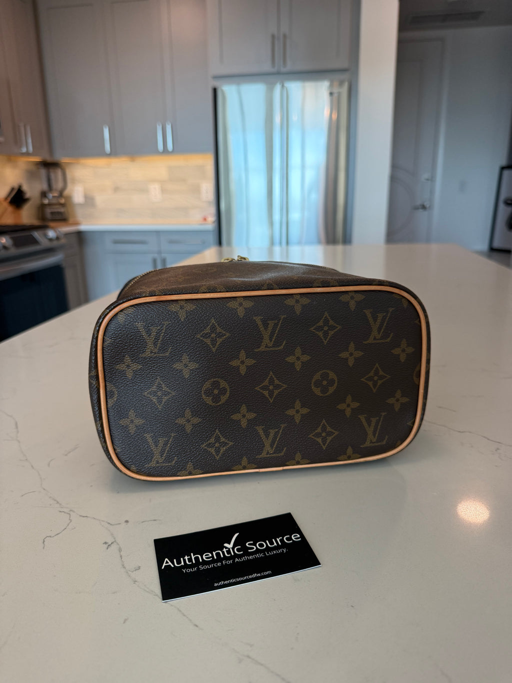 Louis Vuitton Nice BB Vanity