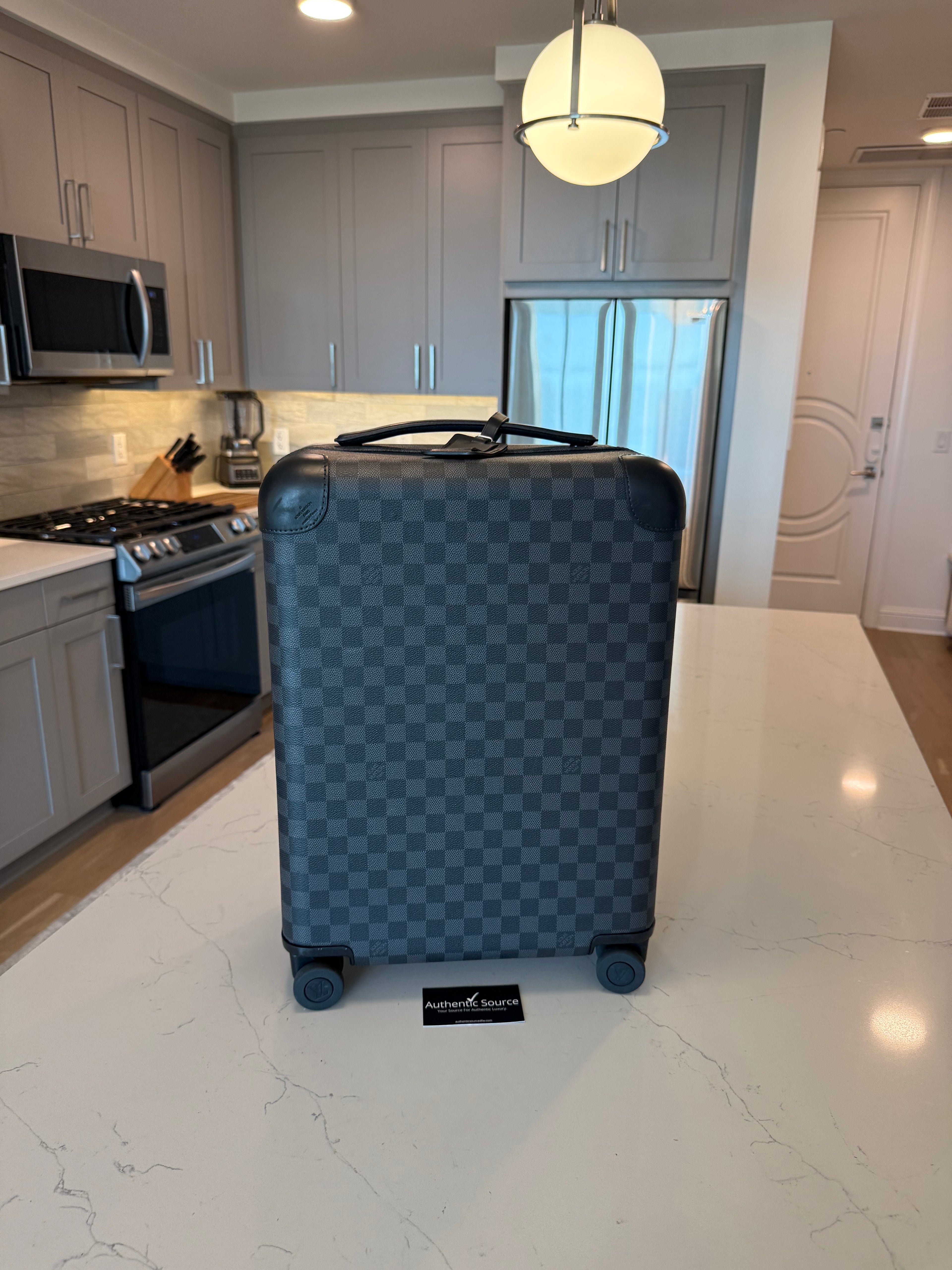 Louis Vuitton Horizon 50 Damier Graphite