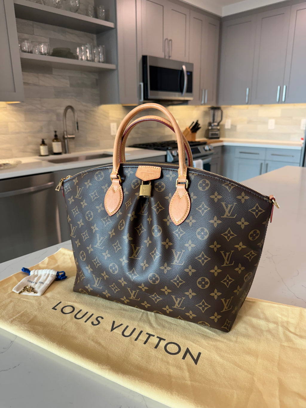 Louis Vuitton Boetie MM