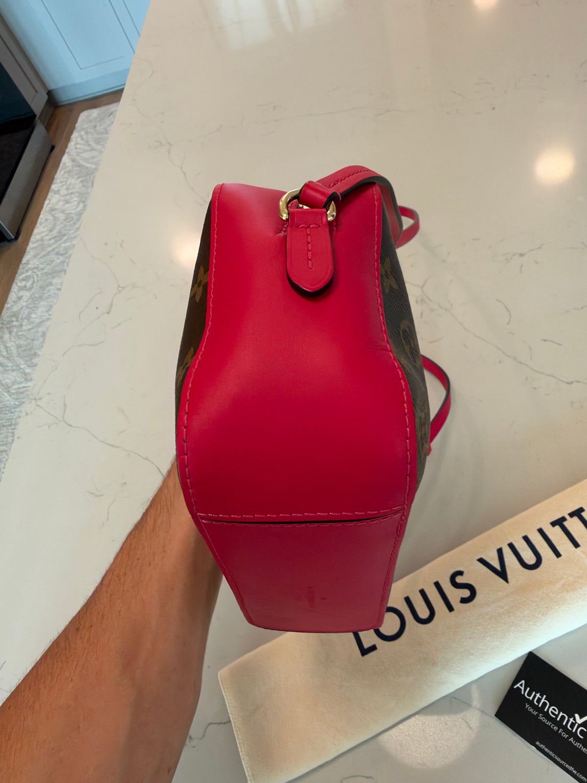 Louis Vuitton Monogram Saintonge - New
