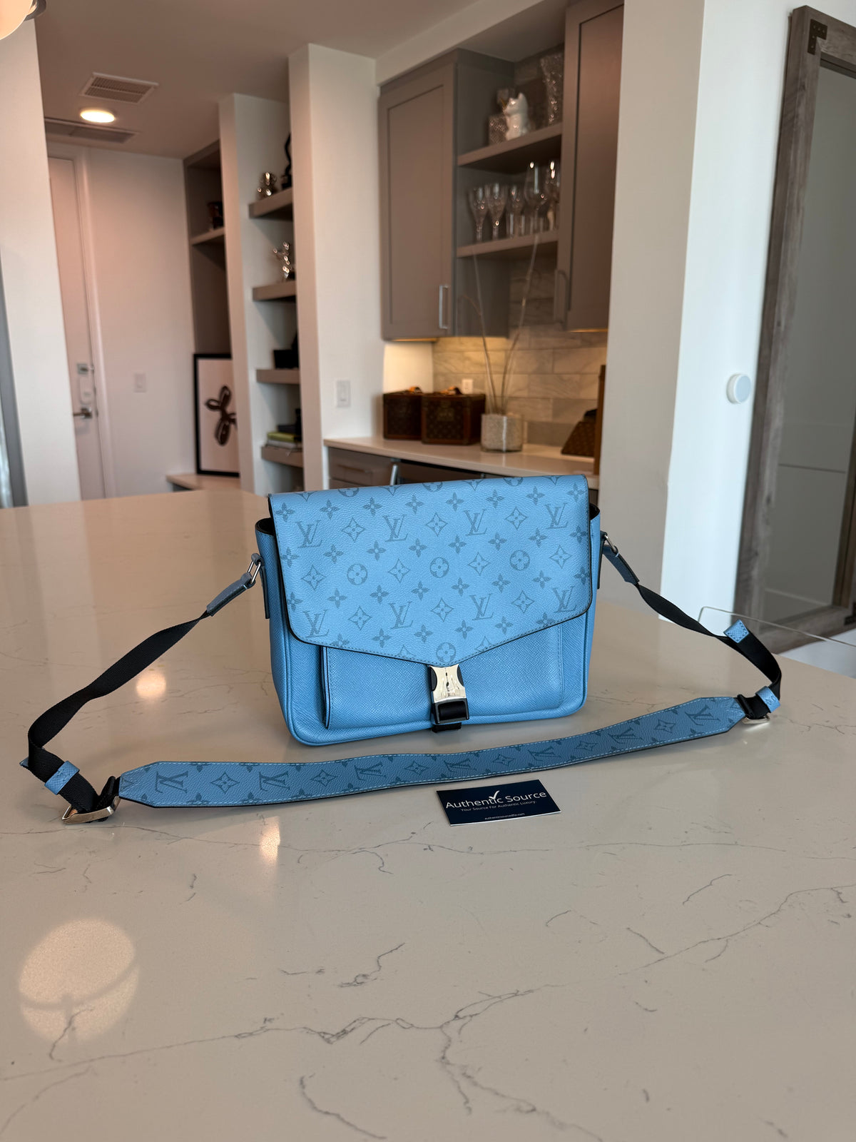 Louis Vuitton Tiagarama Messengerama Blue