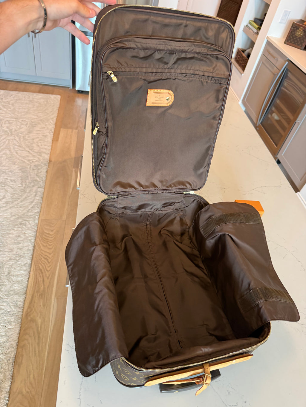 Louis Vuitton Pegase 45 Rolling Luggage