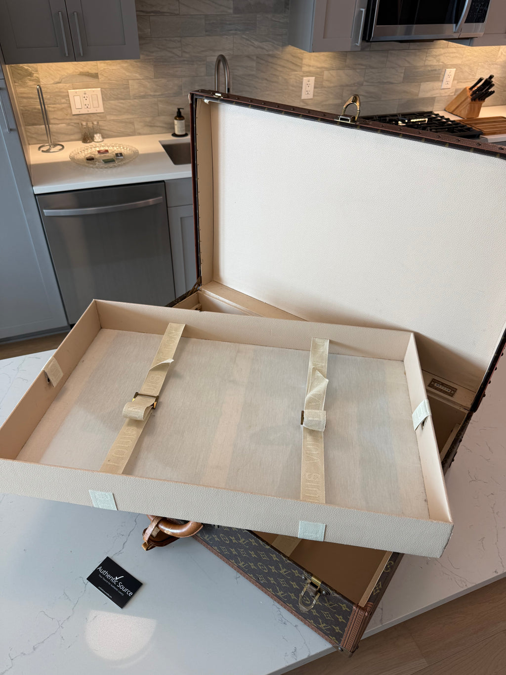 Louis Vuitton Alzer 75 Trunk