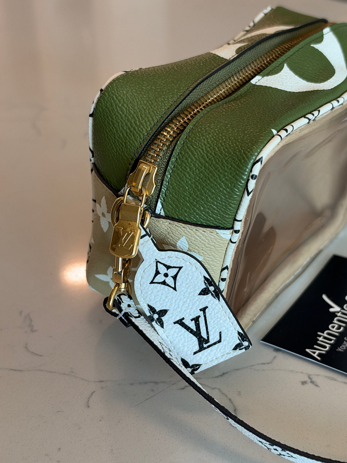 Louis Vuitton Beach Pouch Giant Khaki Monogram