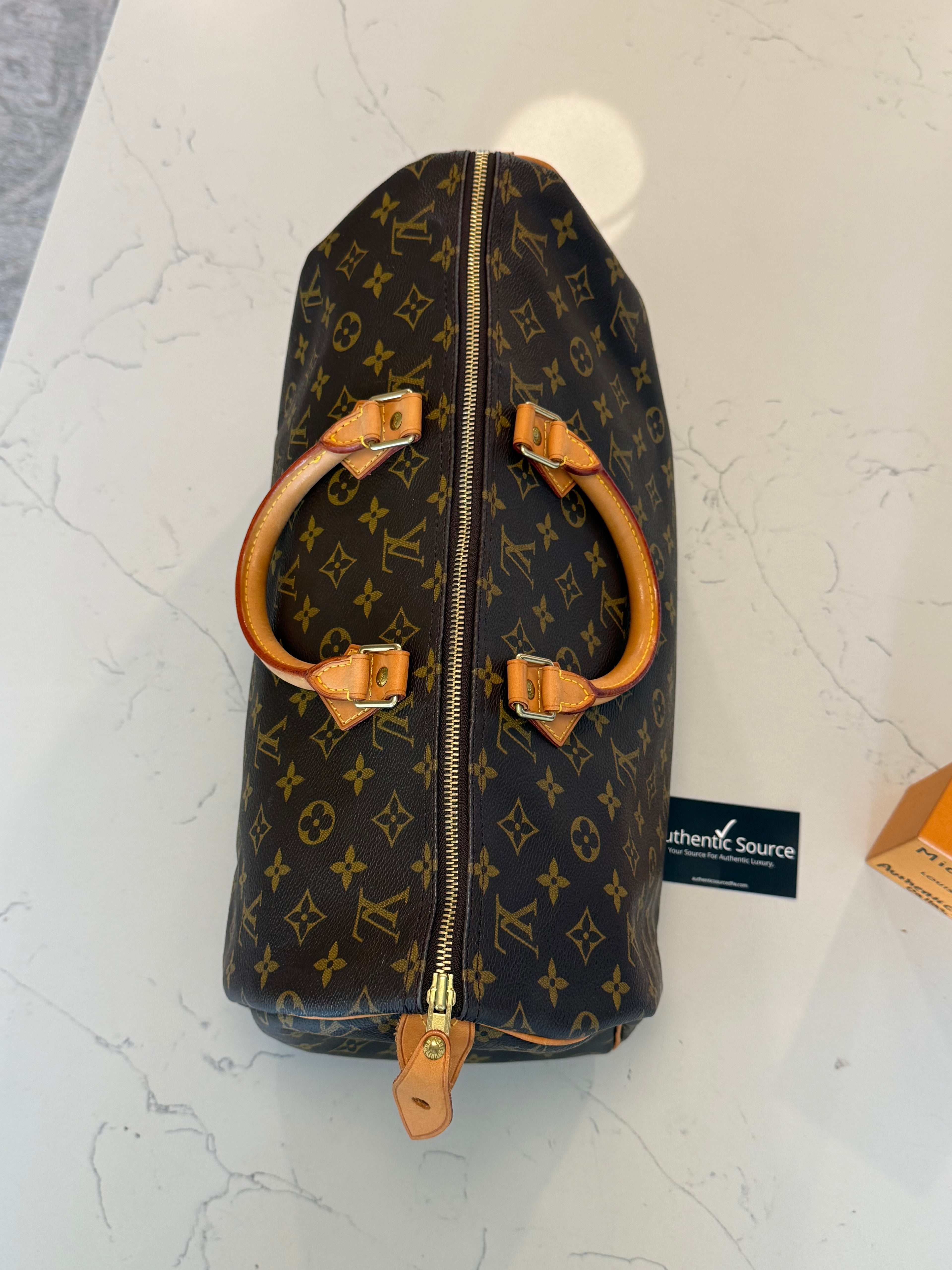 Louis Vuitton Speedy 40 Monogram