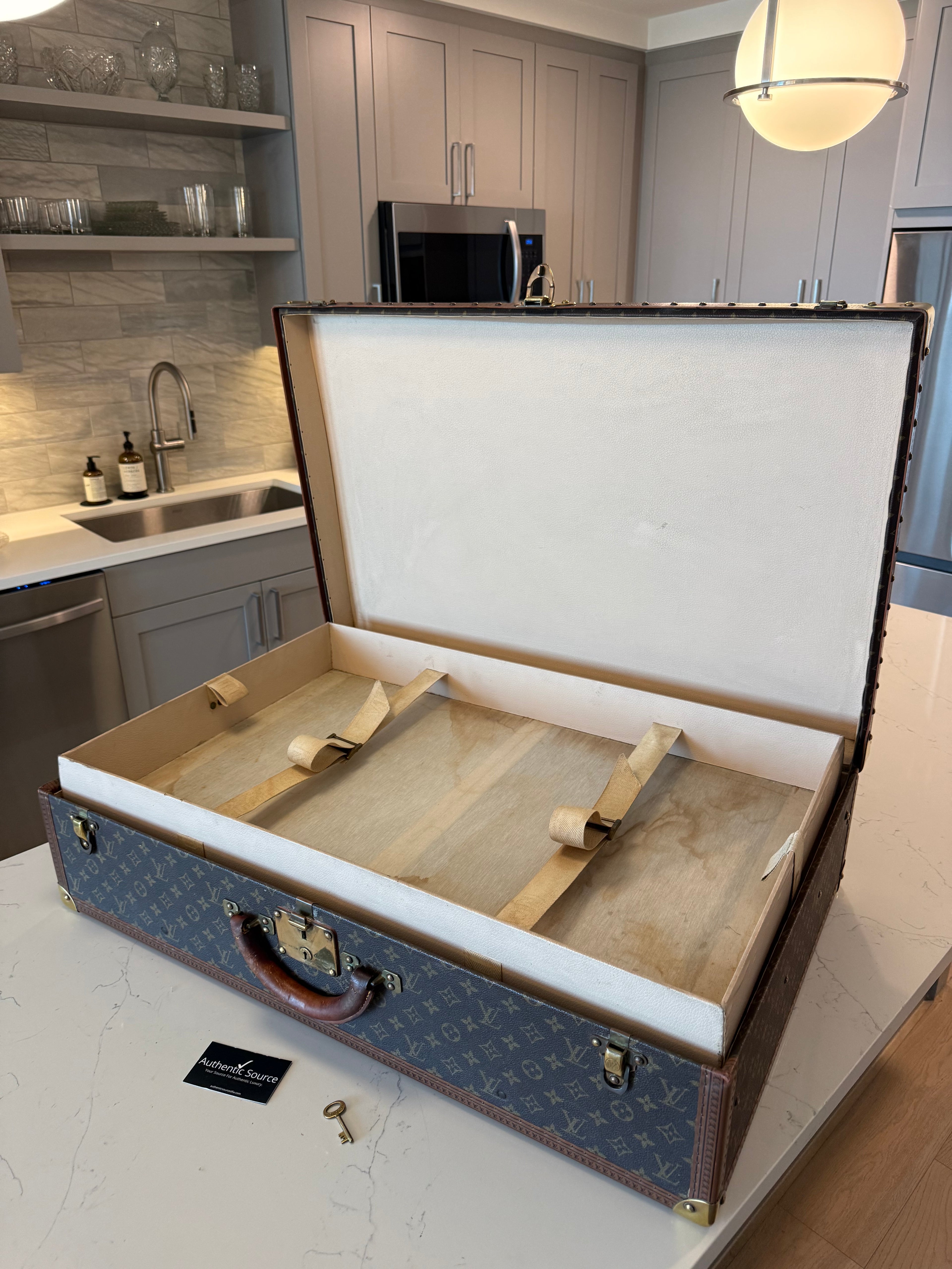 Louis Vuitton Alzer 80 Trunk