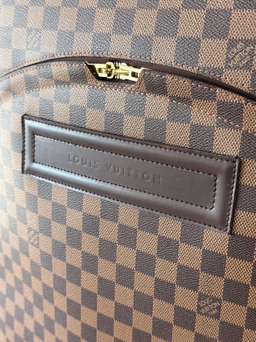 Louis Vuitton Pegase 45 - Damier Ebene