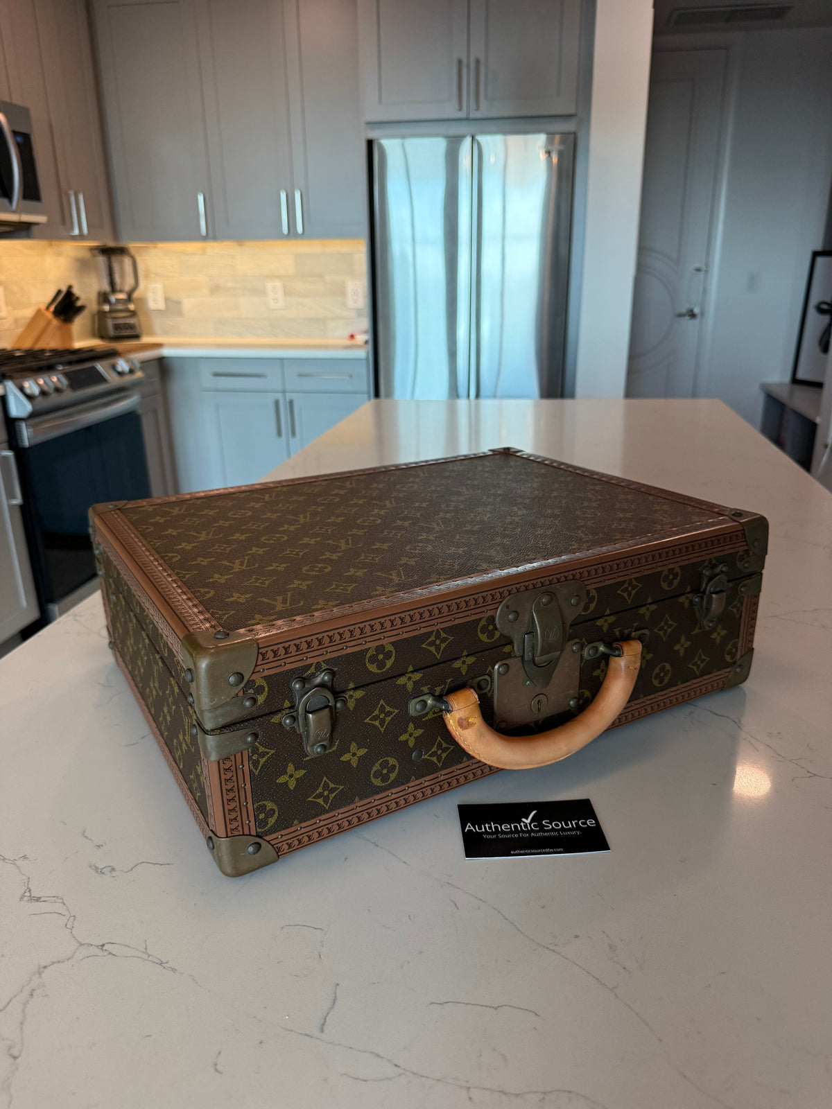 Louis Vuitton Cotteville 45