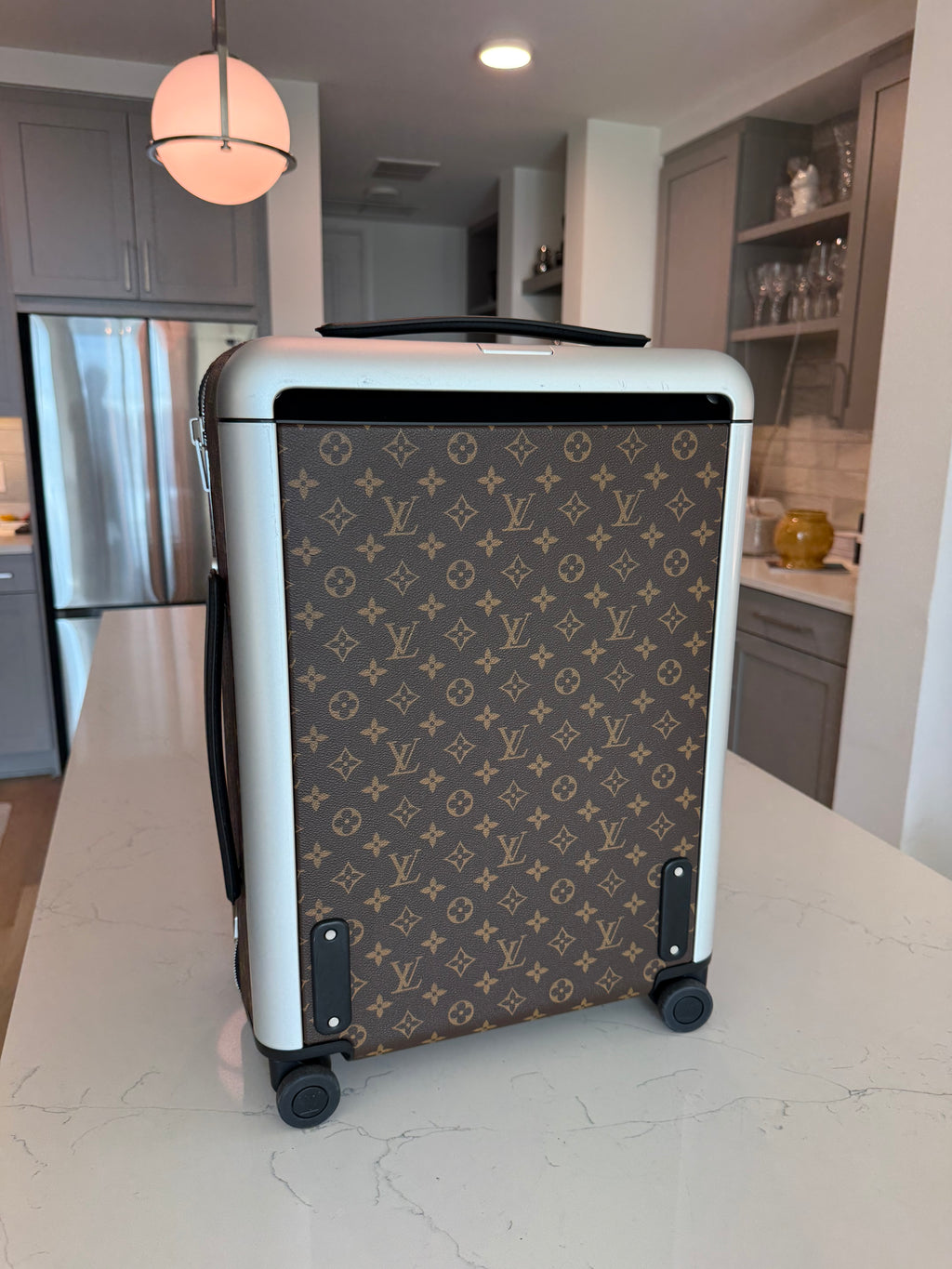 Louis Vuitton Horizon 55 Macassar