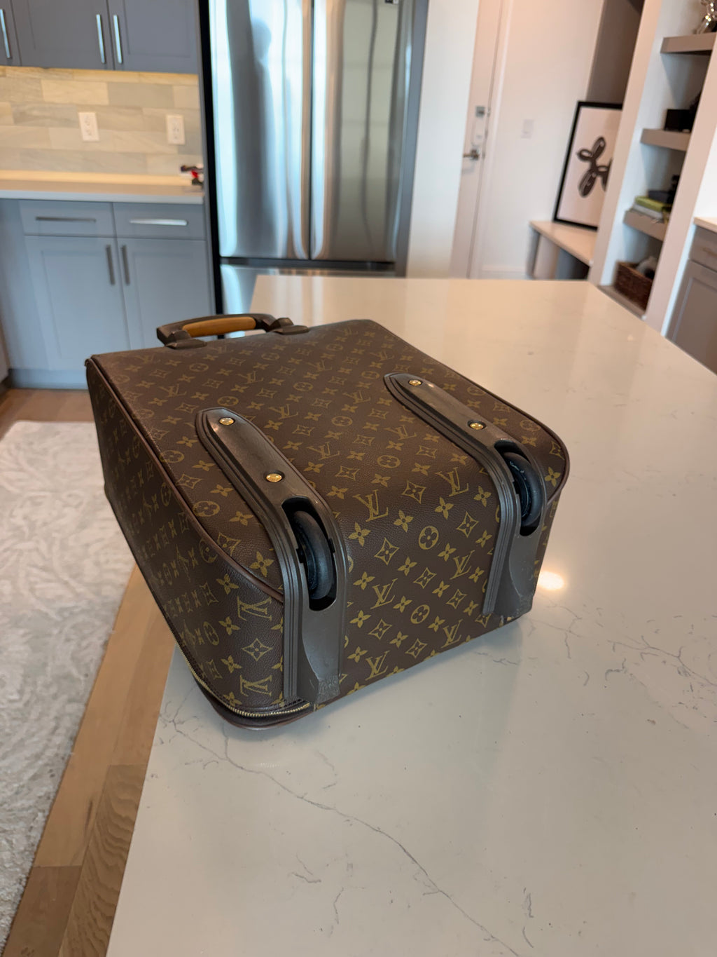 Louis Vuitton Pegase 45 Rolling Luggage