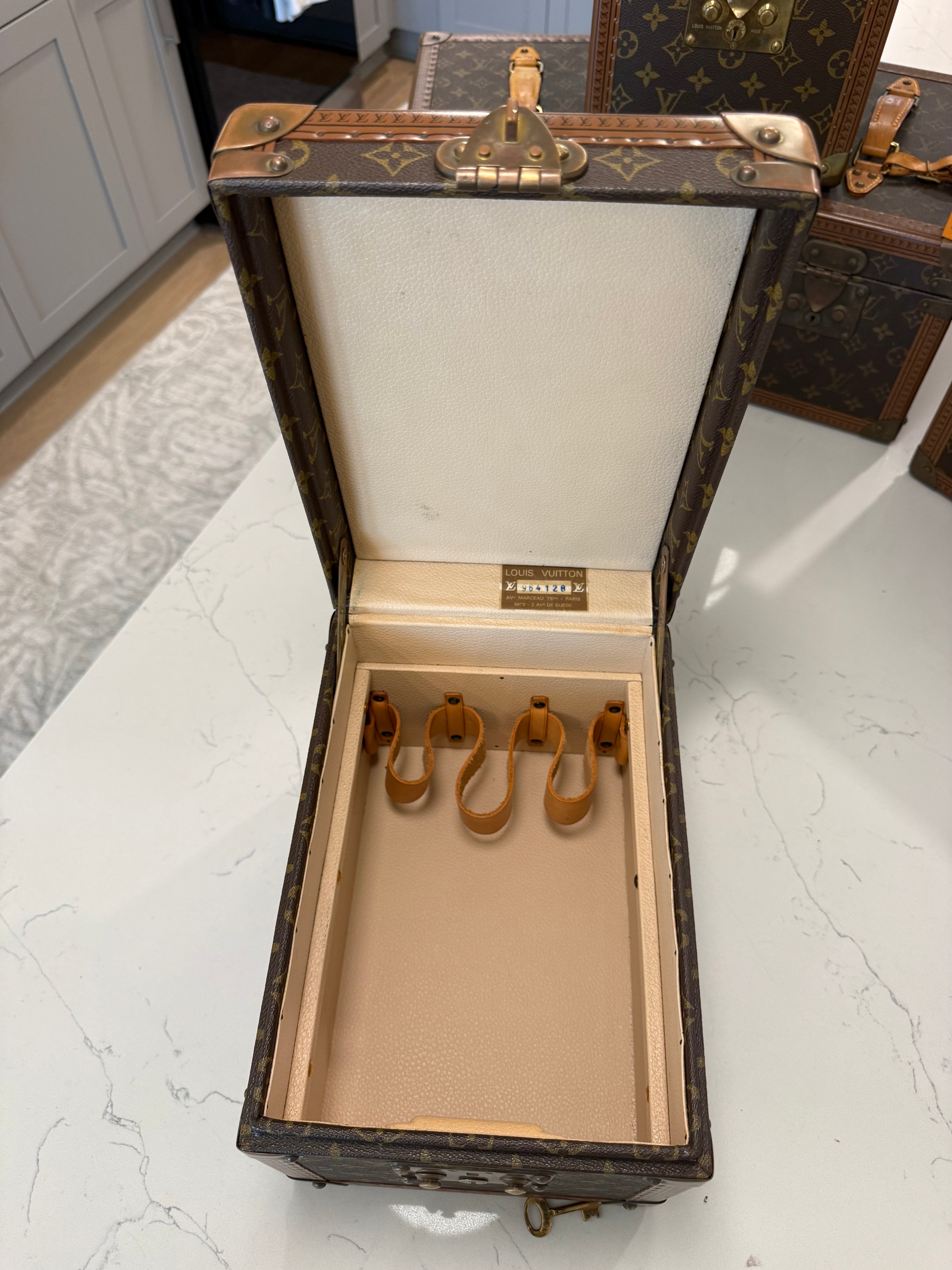 Louis Vuitton Boite Falcons Vanity Trunk