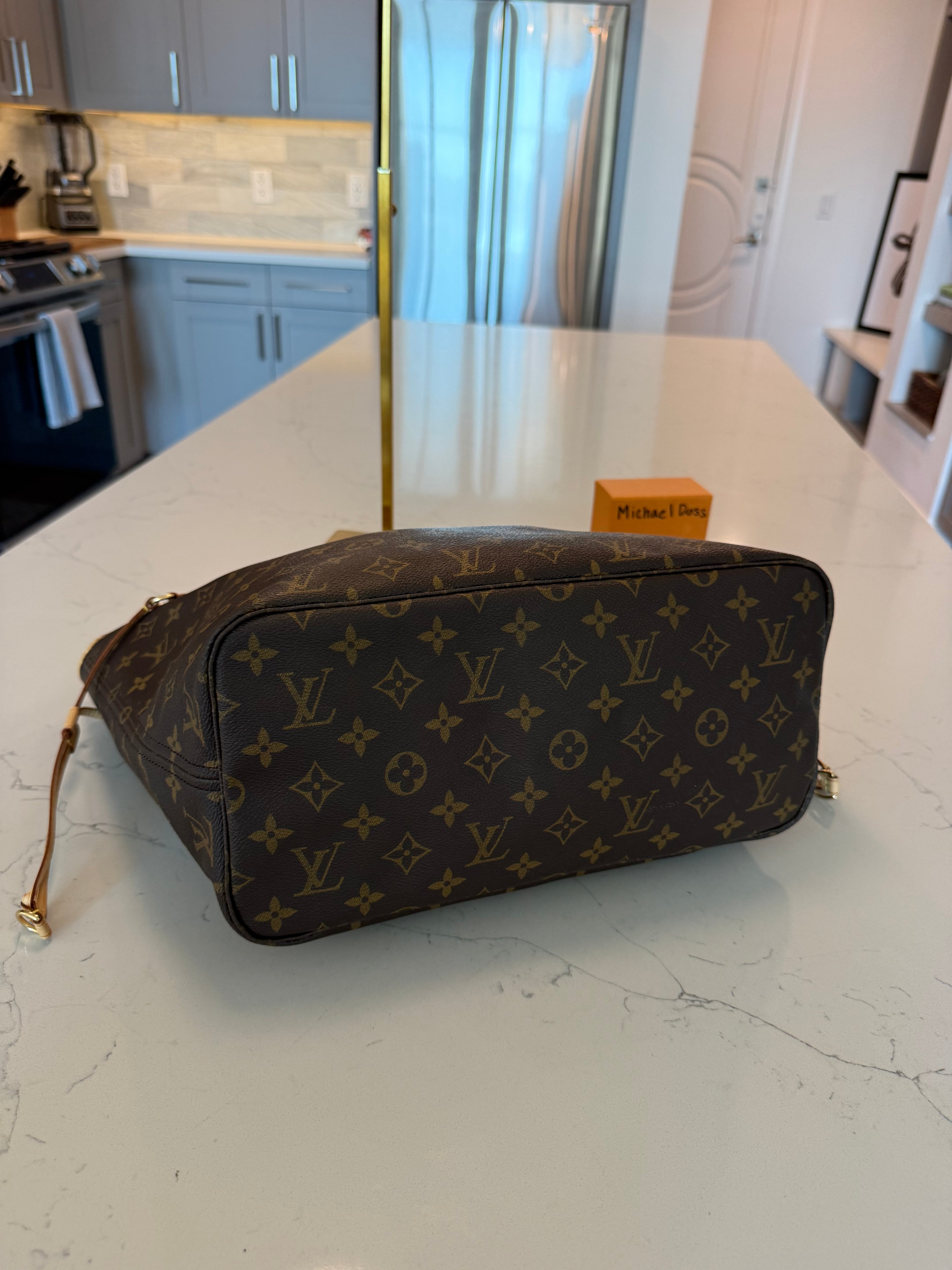 Louis Vuitton Neverfull MM
