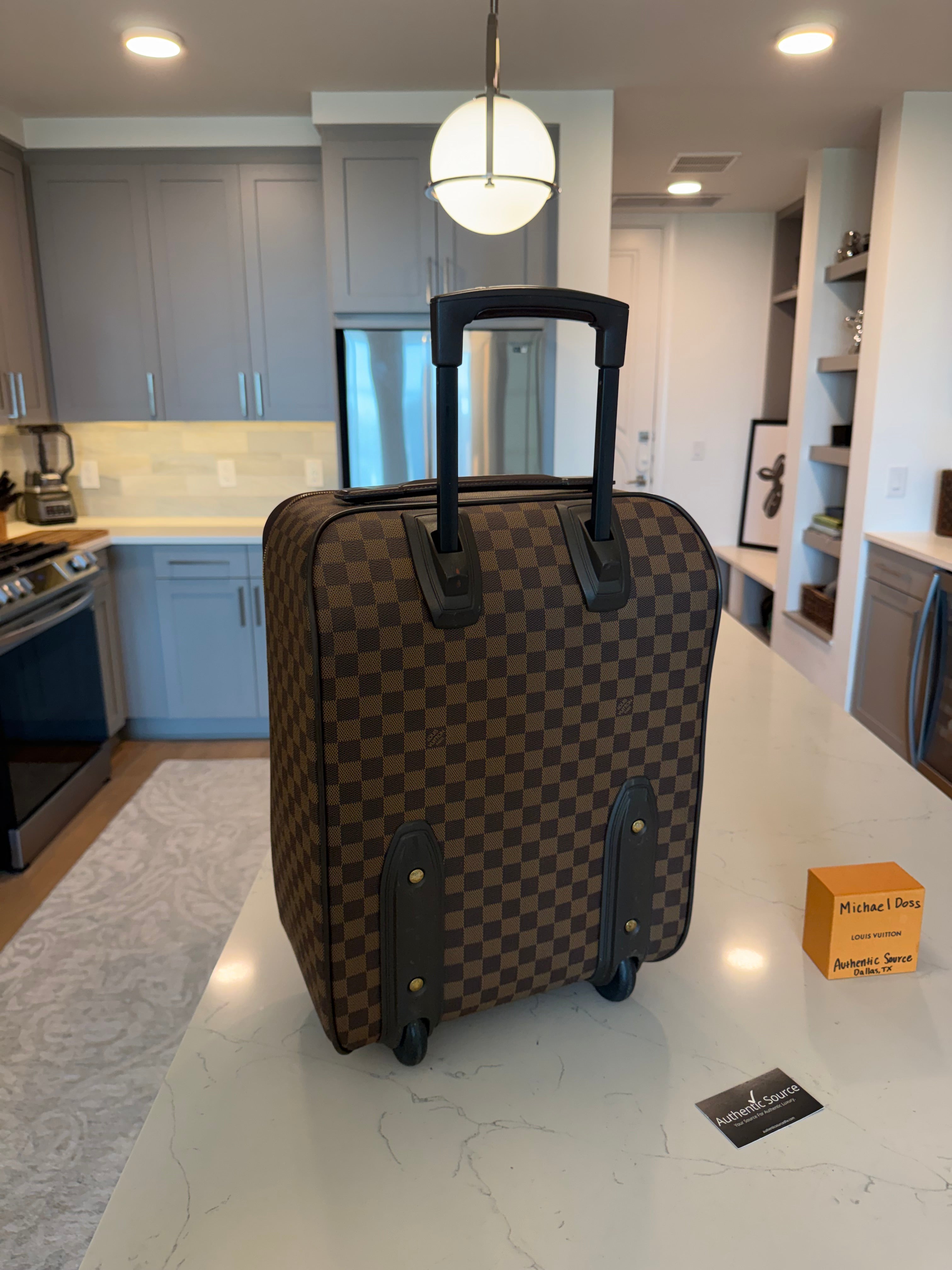 Louis Vuitton Pegase 45 Rolling Luggage DE