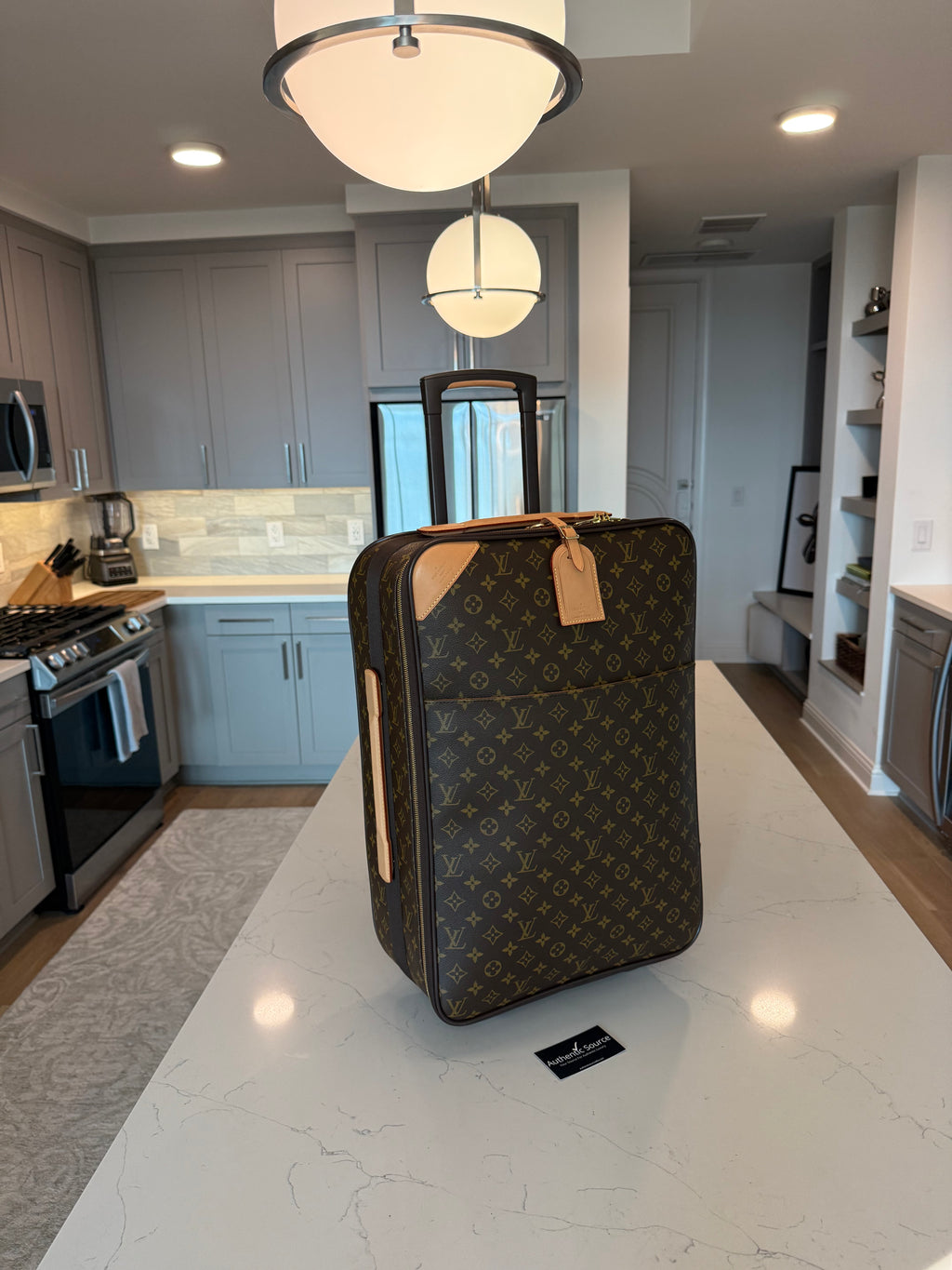 Louis Vuitton Pegase 55 Carry On