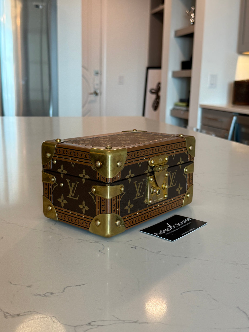 Louis Vuitton Coffret Tresor