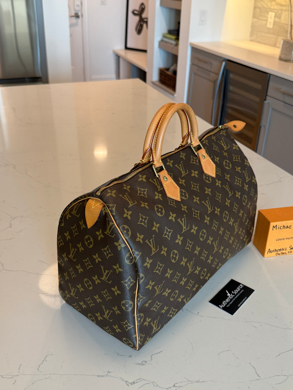 Louis Vuitton Speedy 40 Monogram