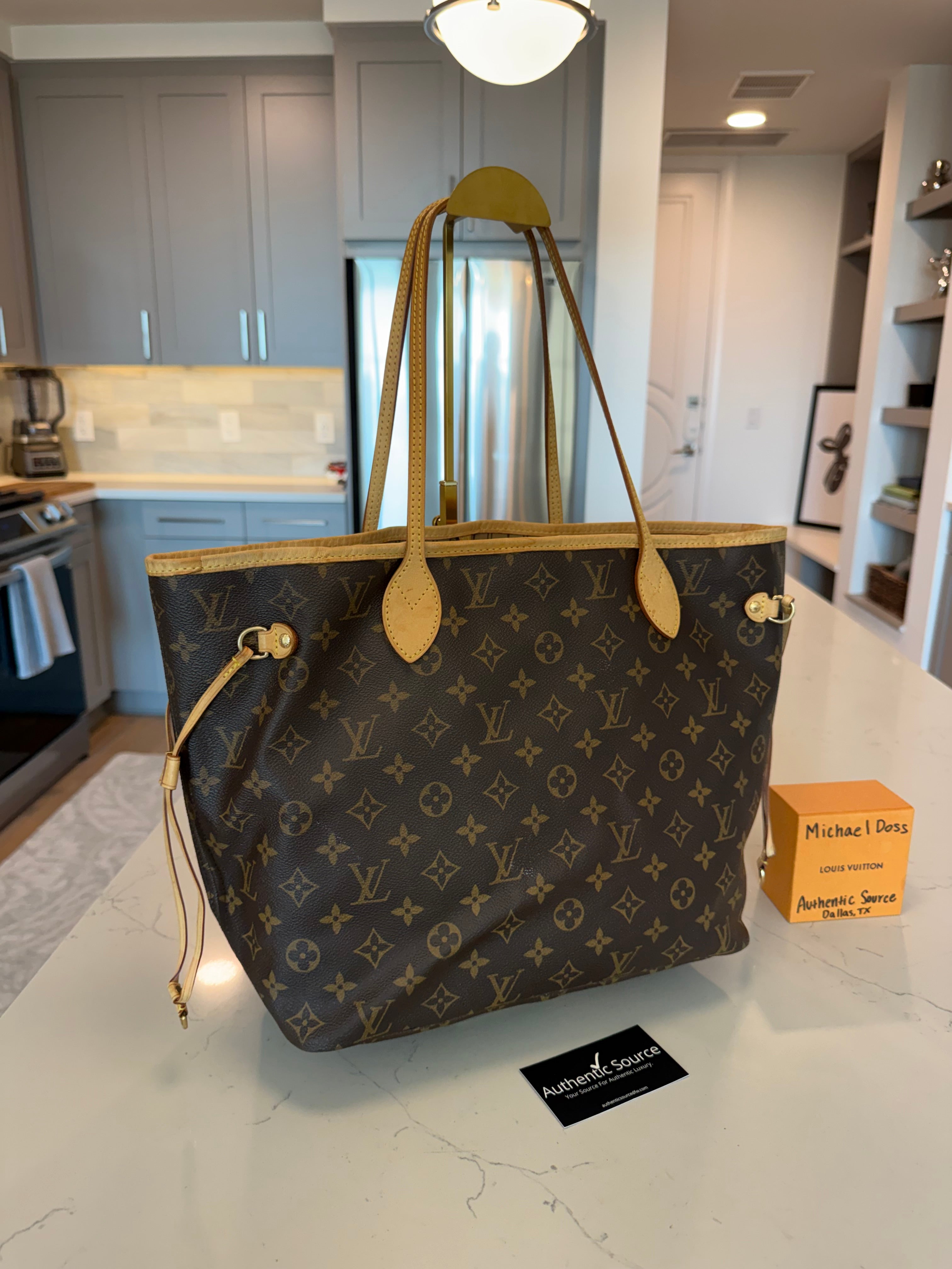 Louis Vuitton Neverfull MM