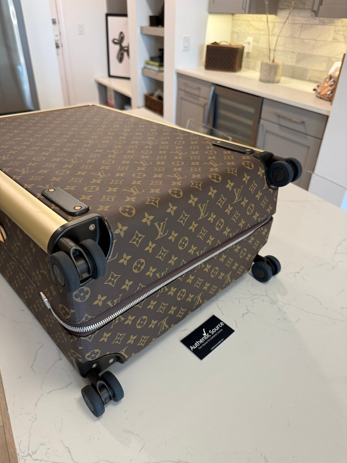 Louis Vuitton Horizon 70 Monogram