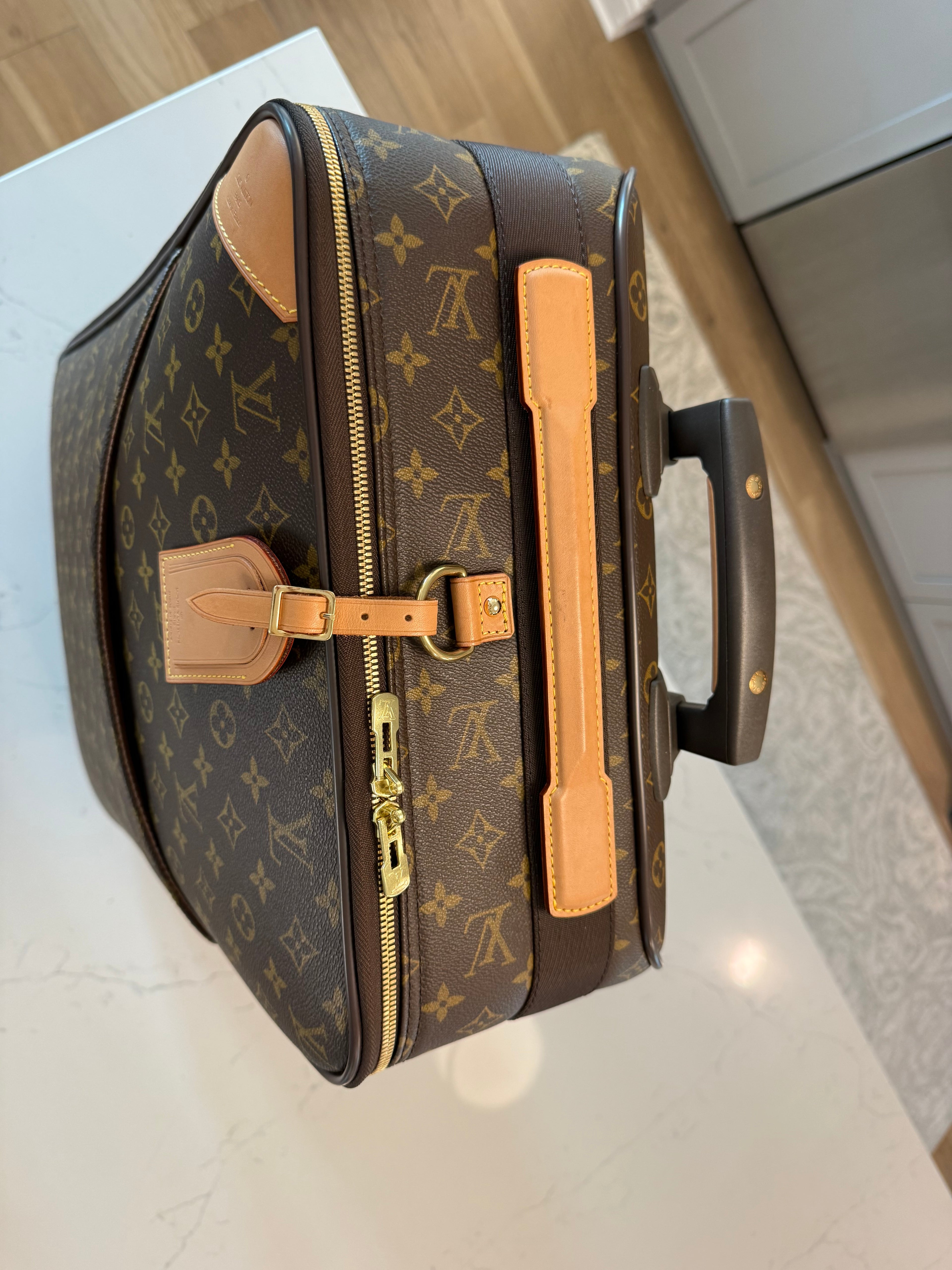 Louis Vuitton Pegase 55 Carry On