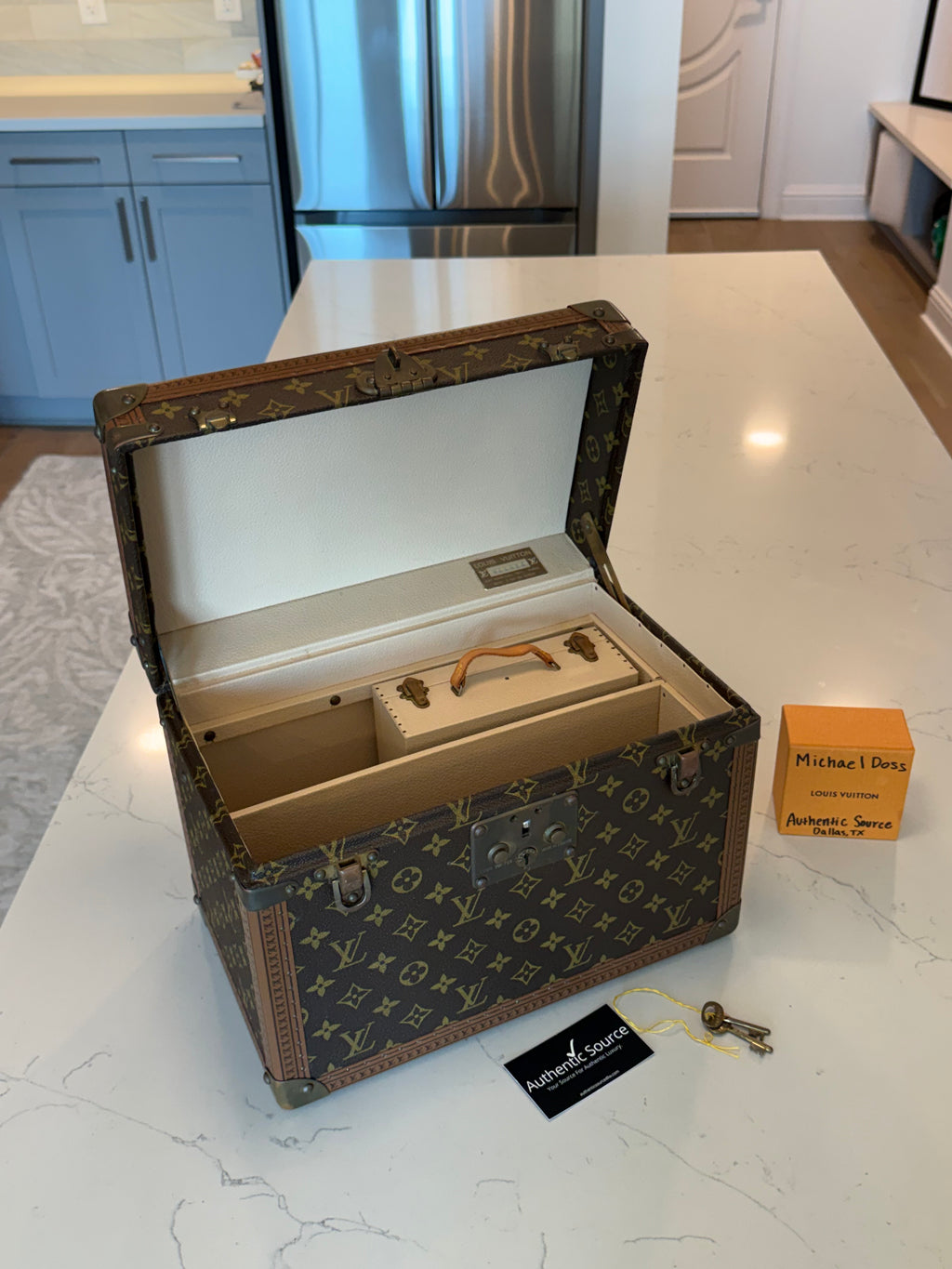 Louis Vuitton Boite Pharmacie Trunk