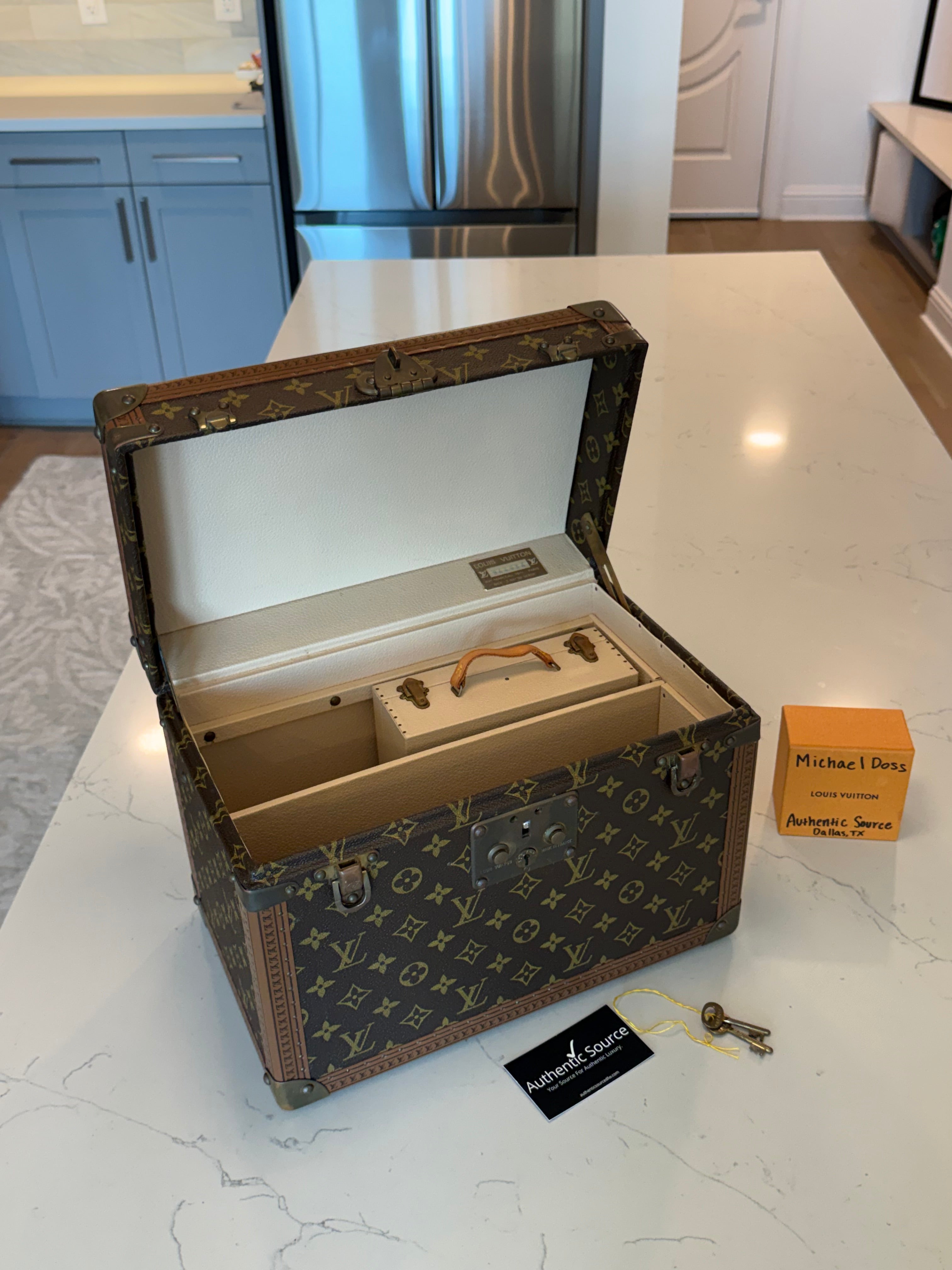 Louis Vuitton Boite Pharmacie Trunk