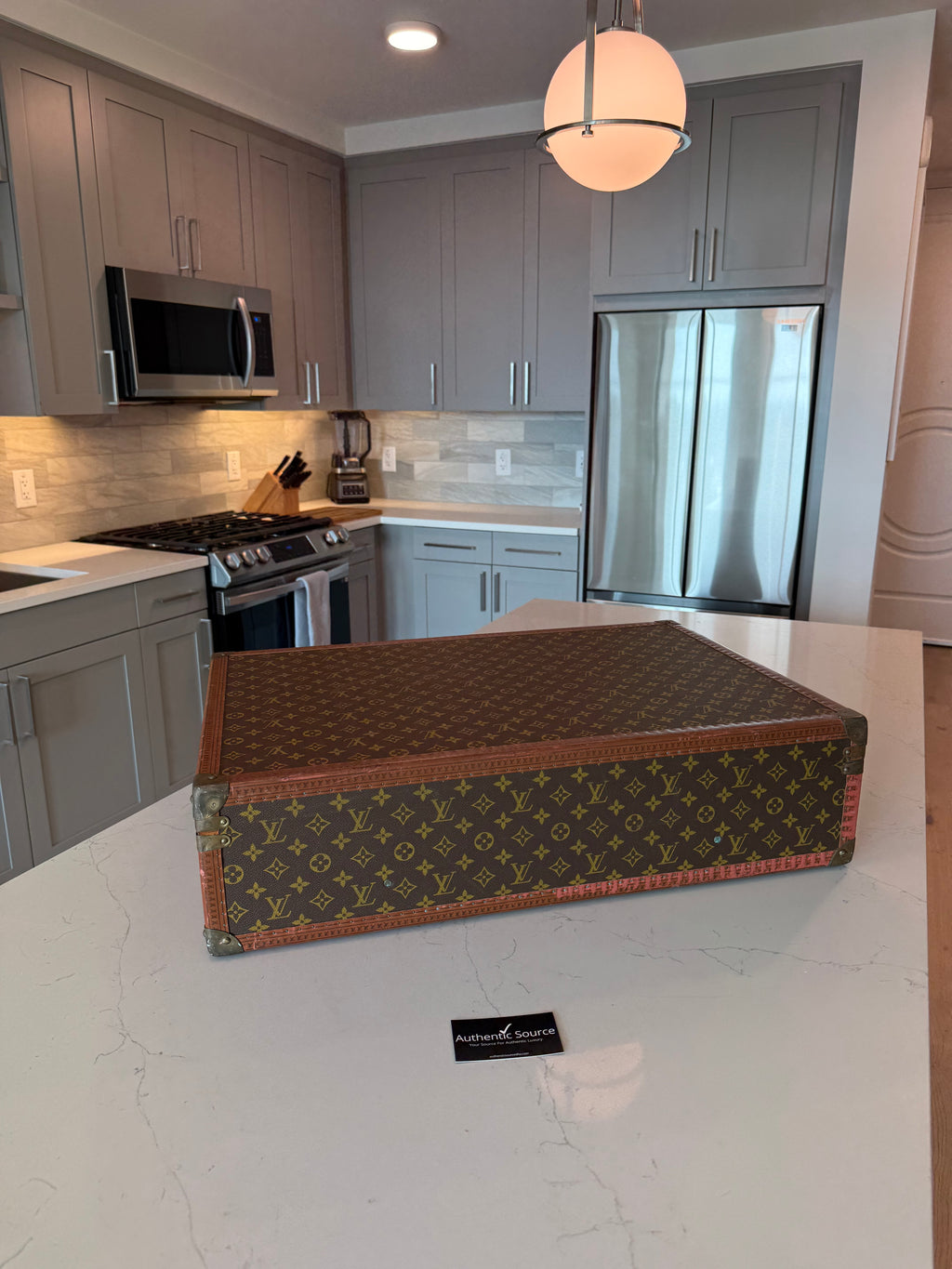 Louis Vuitton Bisten 65 Trunk
