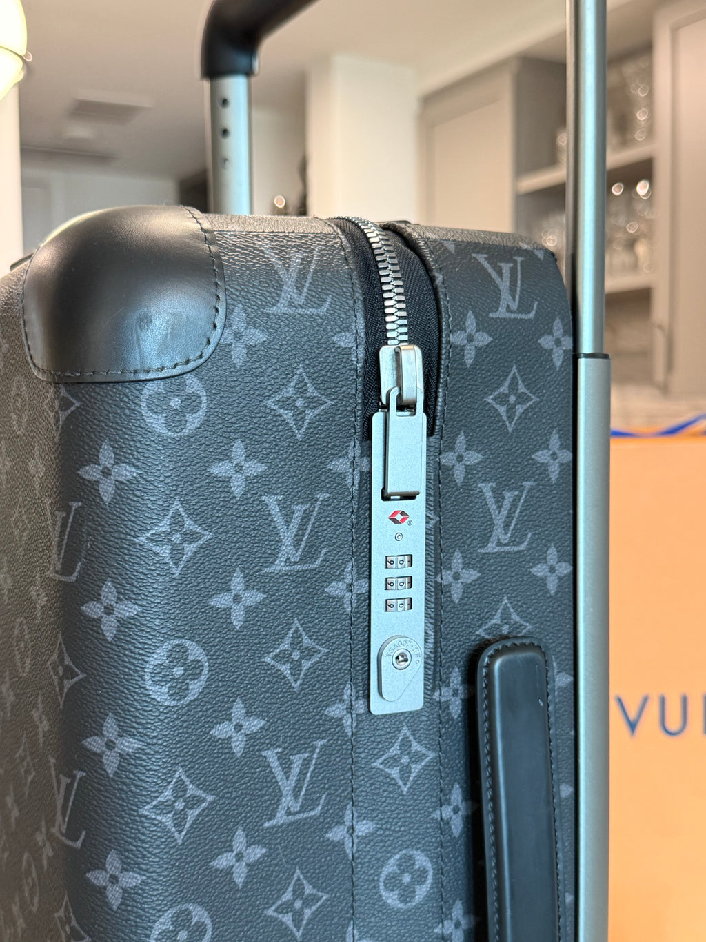Louis Vuitton Horizon 55 Monogram Eclipse