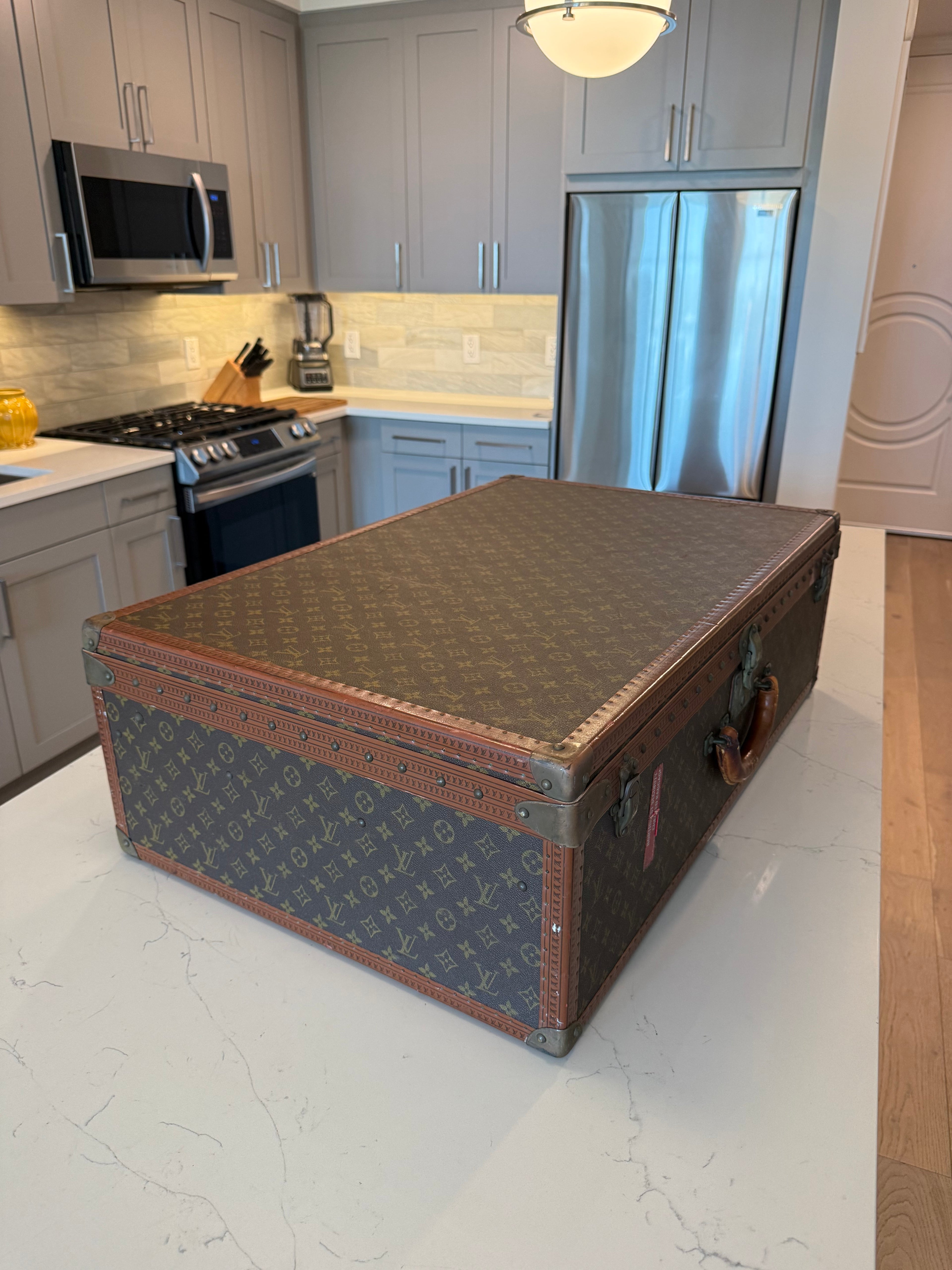 Louis Vuitton Alzer 80 Trunk