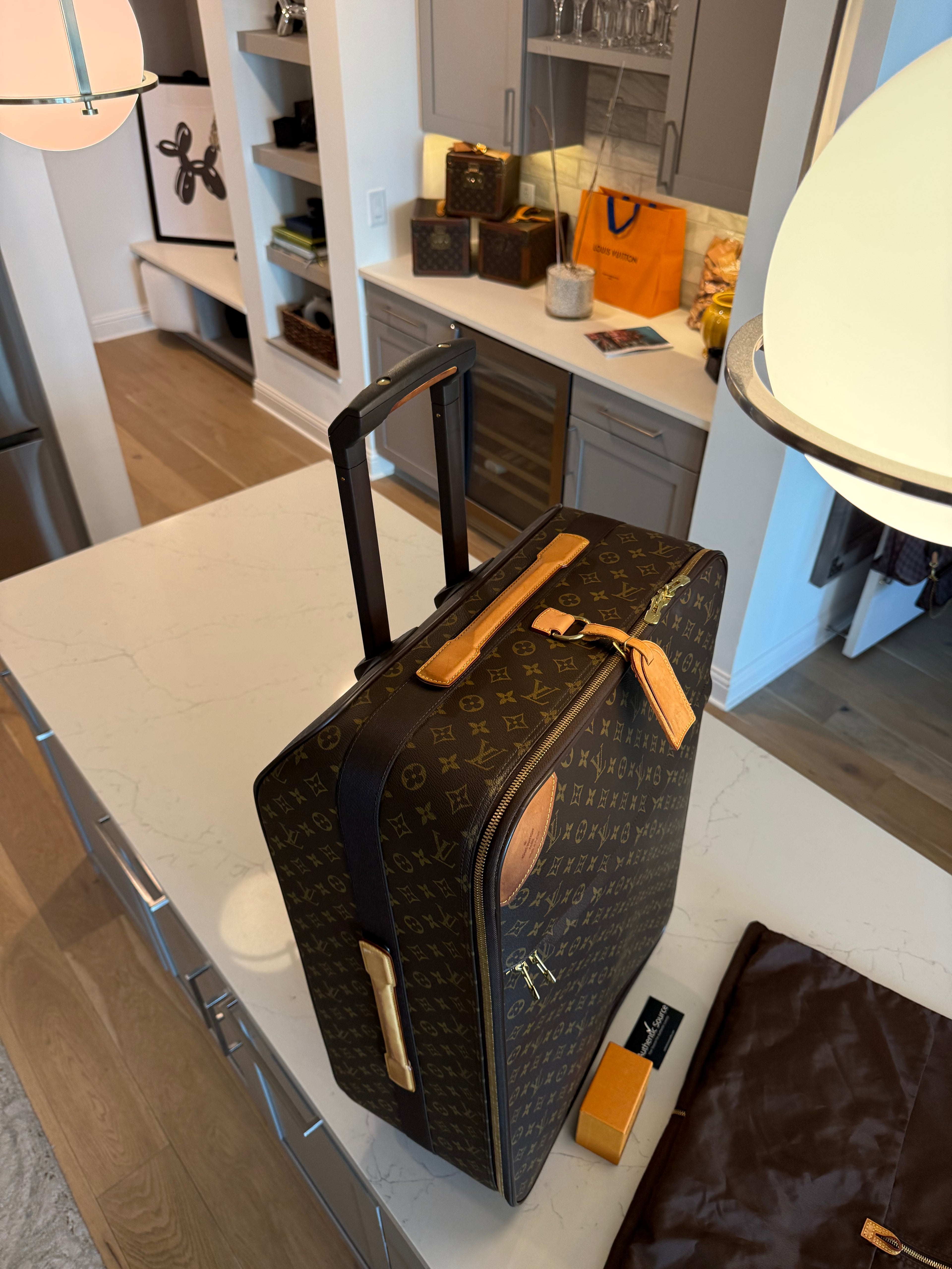 Louis Vuitton Pegase 70 Rolling Luggage