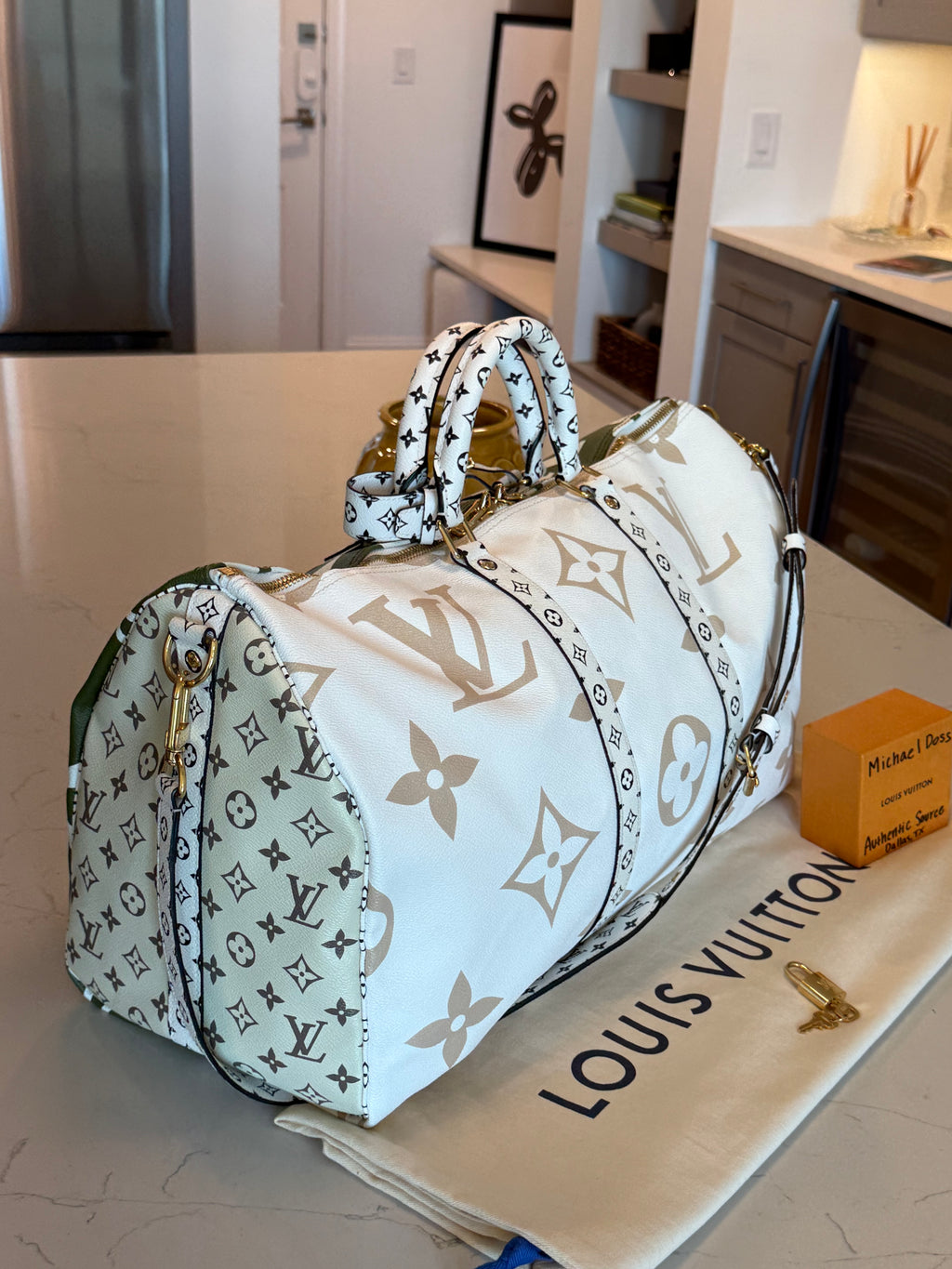 Louis Vuitton Keepall 50 Bandouliere Giant Khaki
