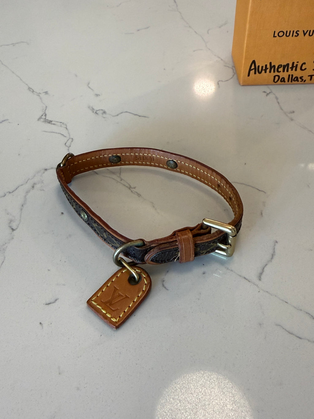 Louis Vuitton Baxter Pet Collar PM