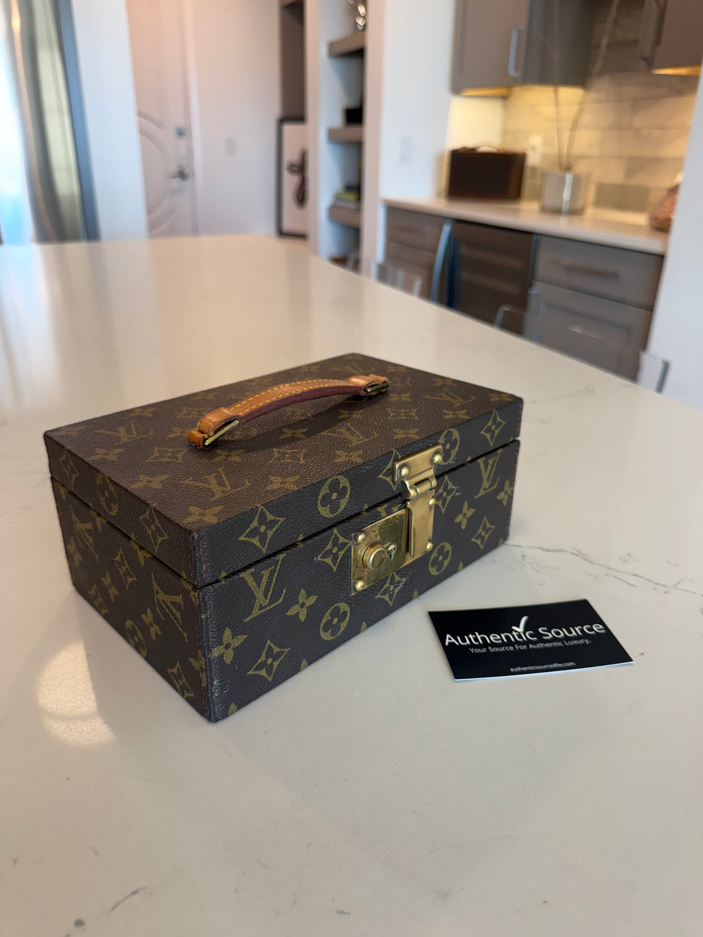 Louis Vuitton Jewelry Accessory Trunk