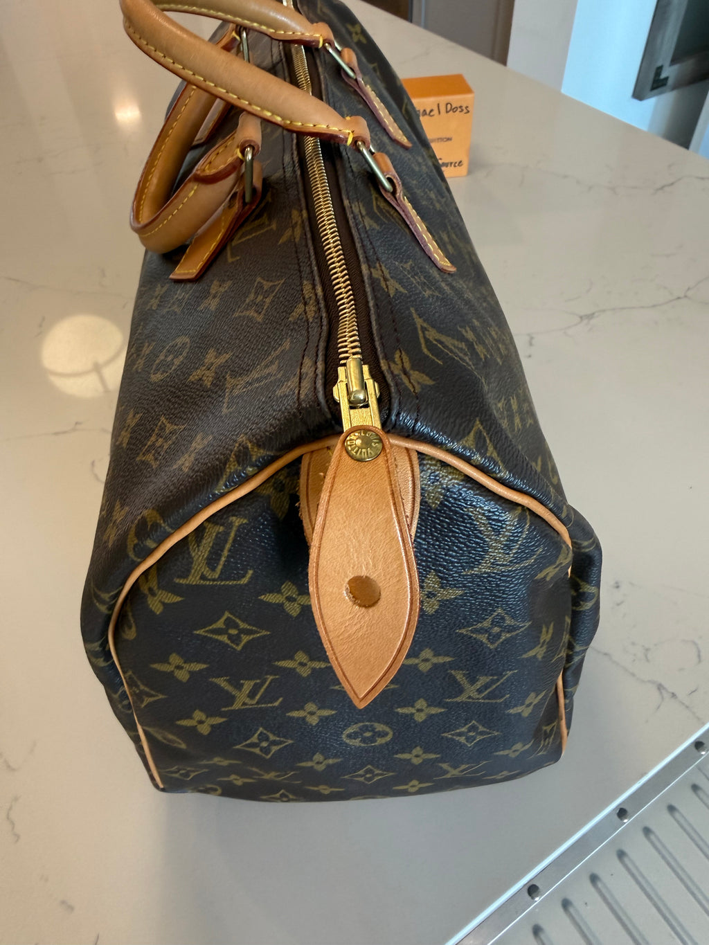Louis Vuitton Speedy 40 Monogram