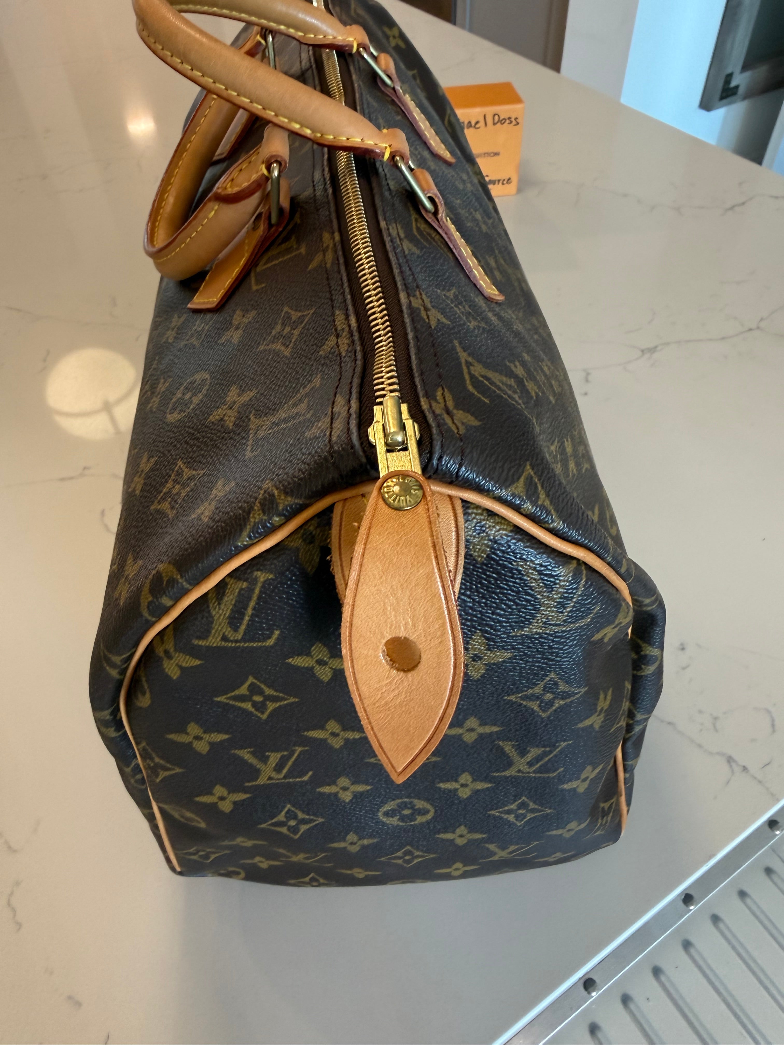 Louis Vuitton Speedy 40 Monogram