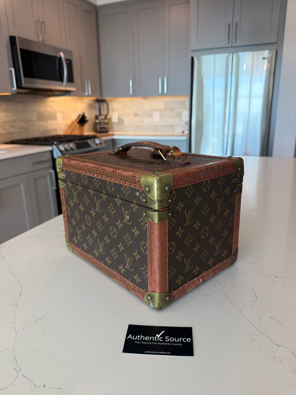 Louis Vuitton Boite Falcons Vanity Trunk