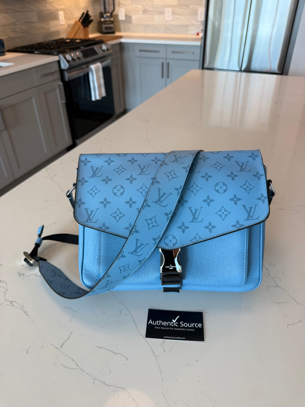 Louis Vuitton Tiagarama Messengerama Blue