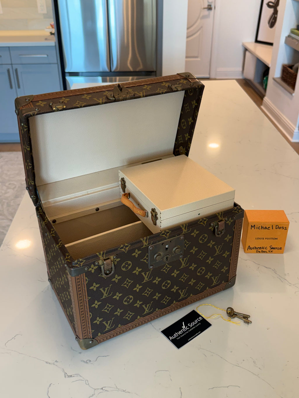 Louis Vuitton Boite Pharmacie Trunk