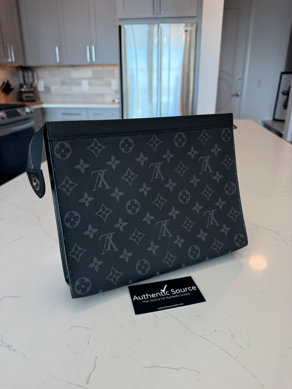 Louis Vuitton Voyage MM Eclipse