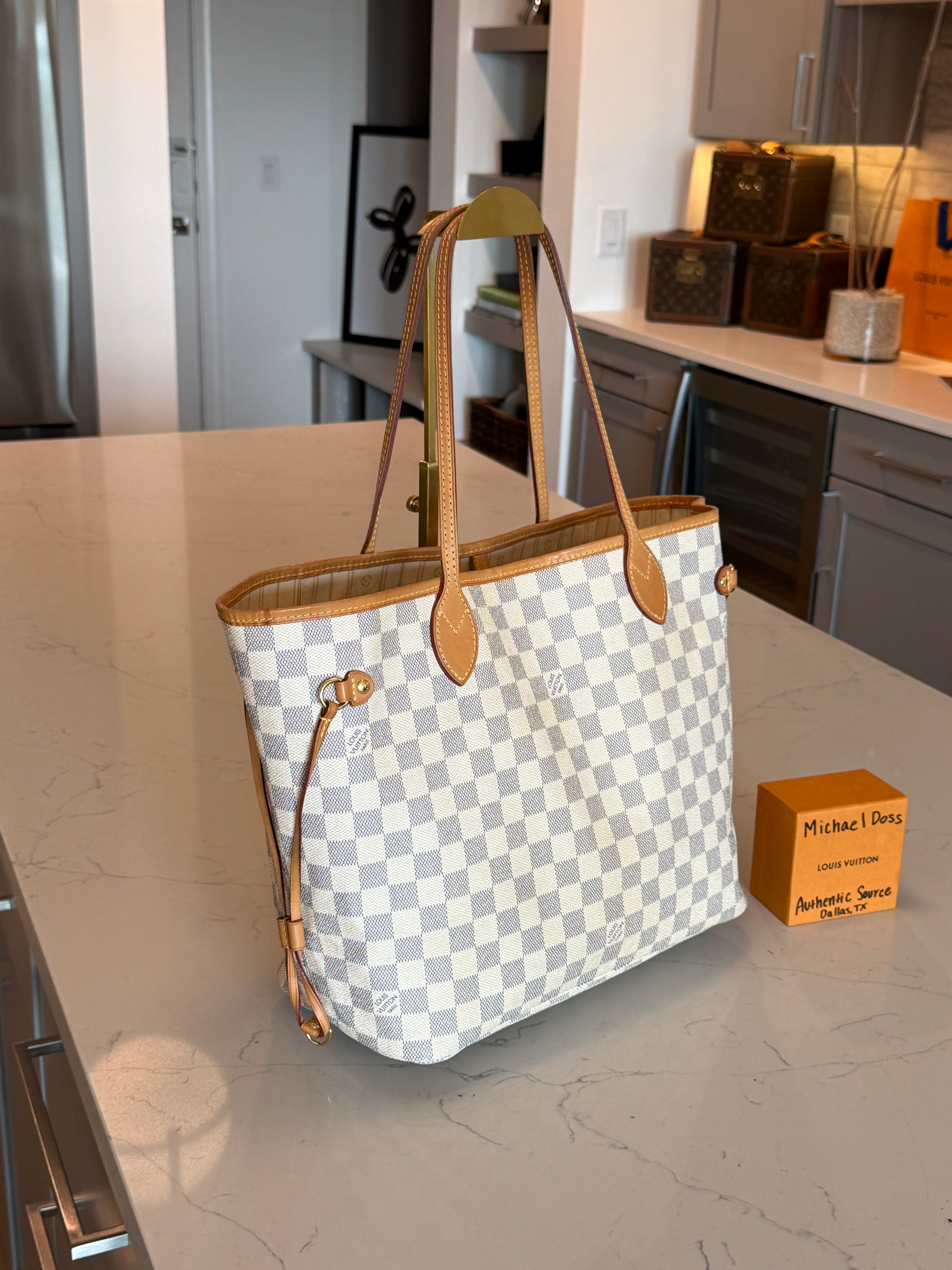 Louis Vuitton Neverfull MM Damier Azur