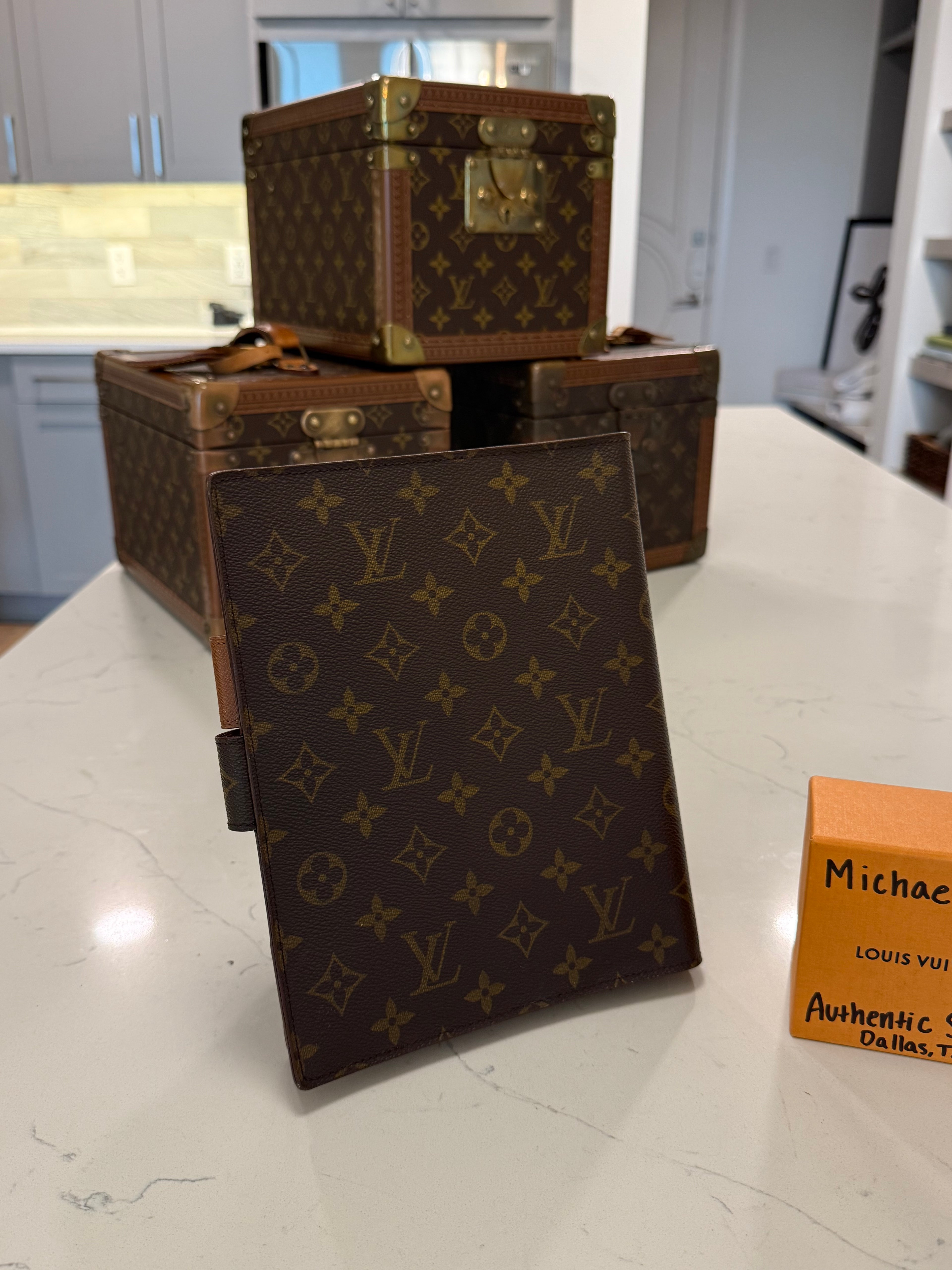 Louis Vuitton Agenda GM
