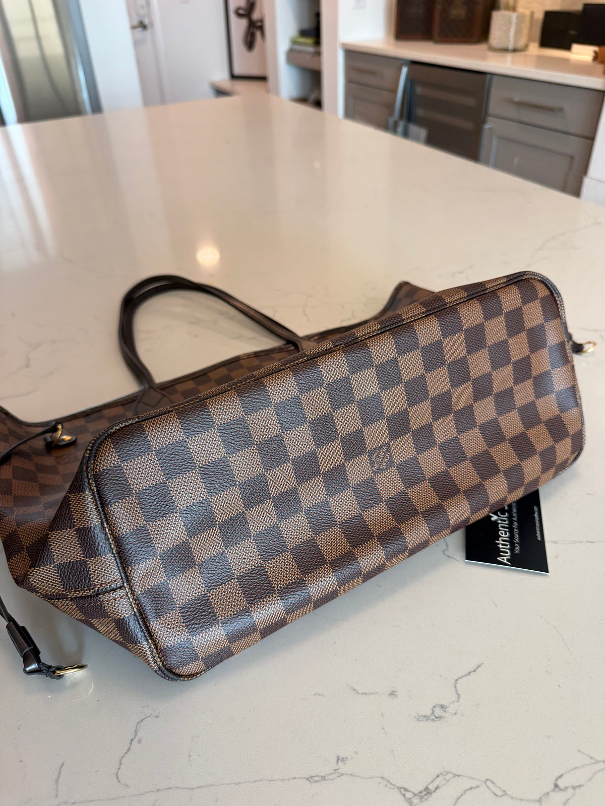 Louis Vuitton Neverfull MM Damier Ebene with Pouch