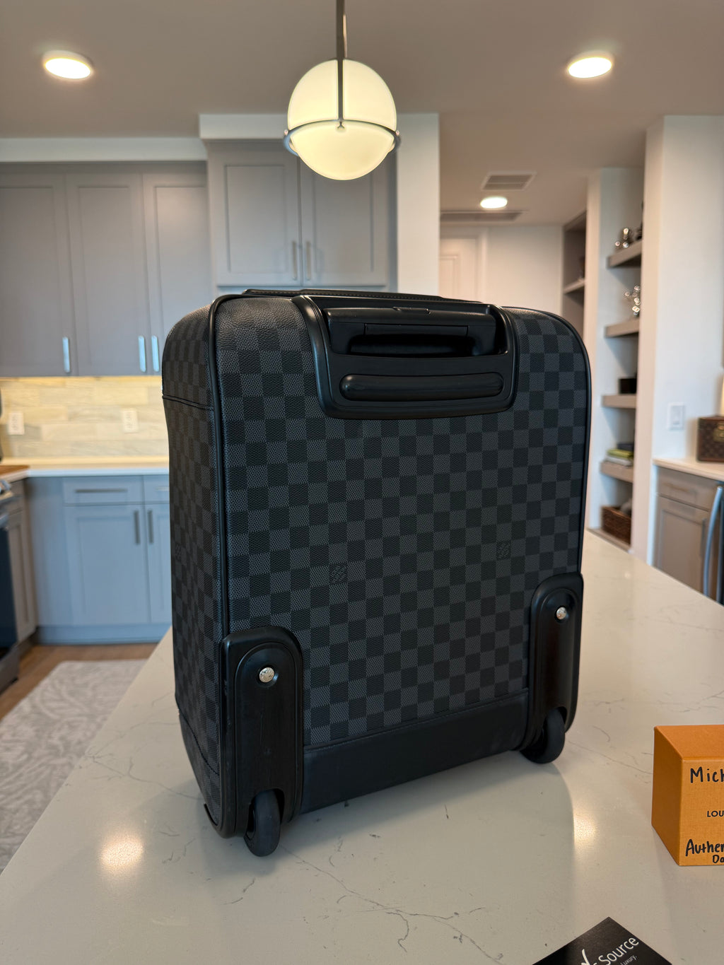 Louis Vuitton Pegase 45 Damier Graphite