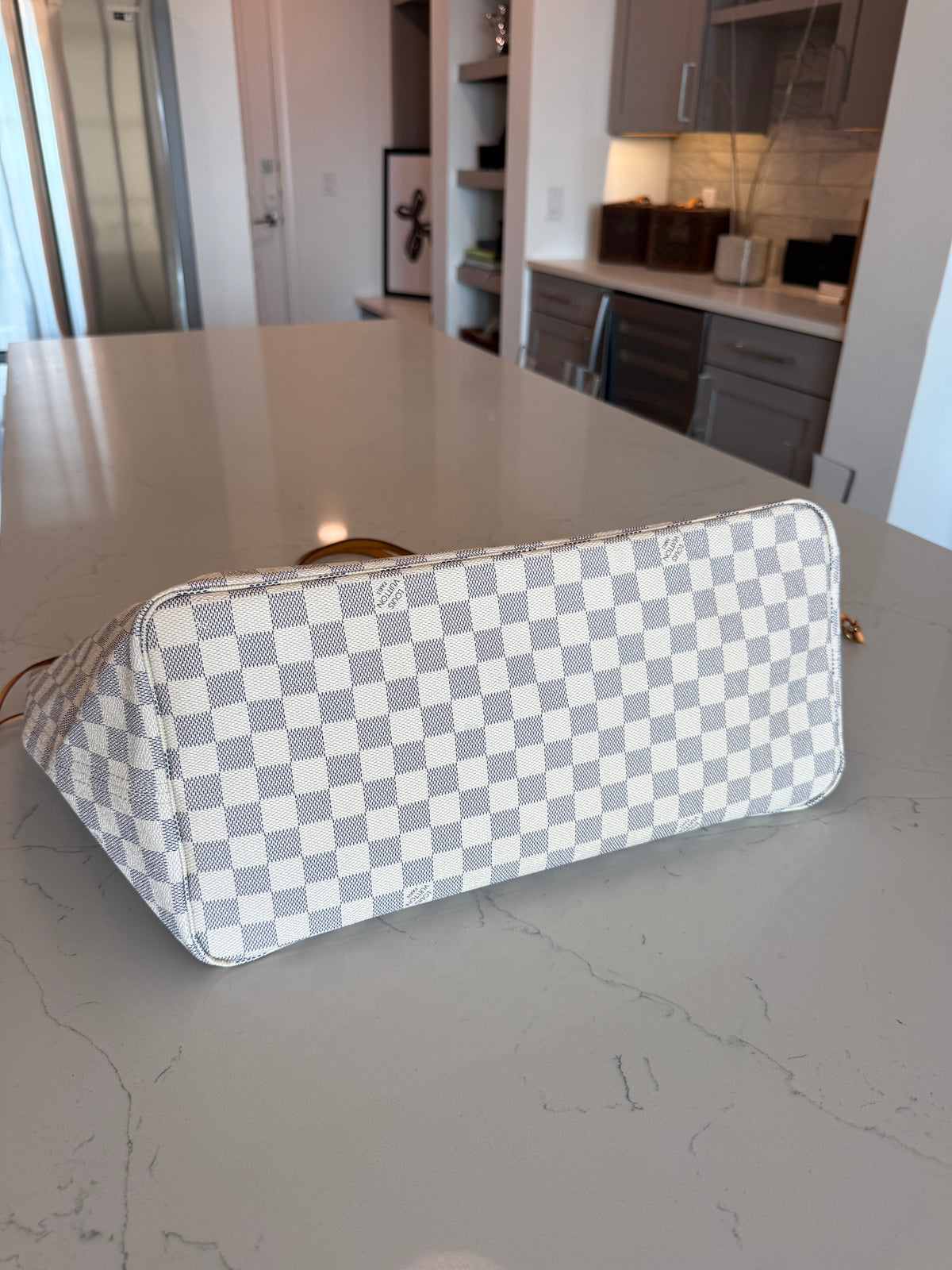 Louis Vuitton Neverfull GM Azur with Pouch