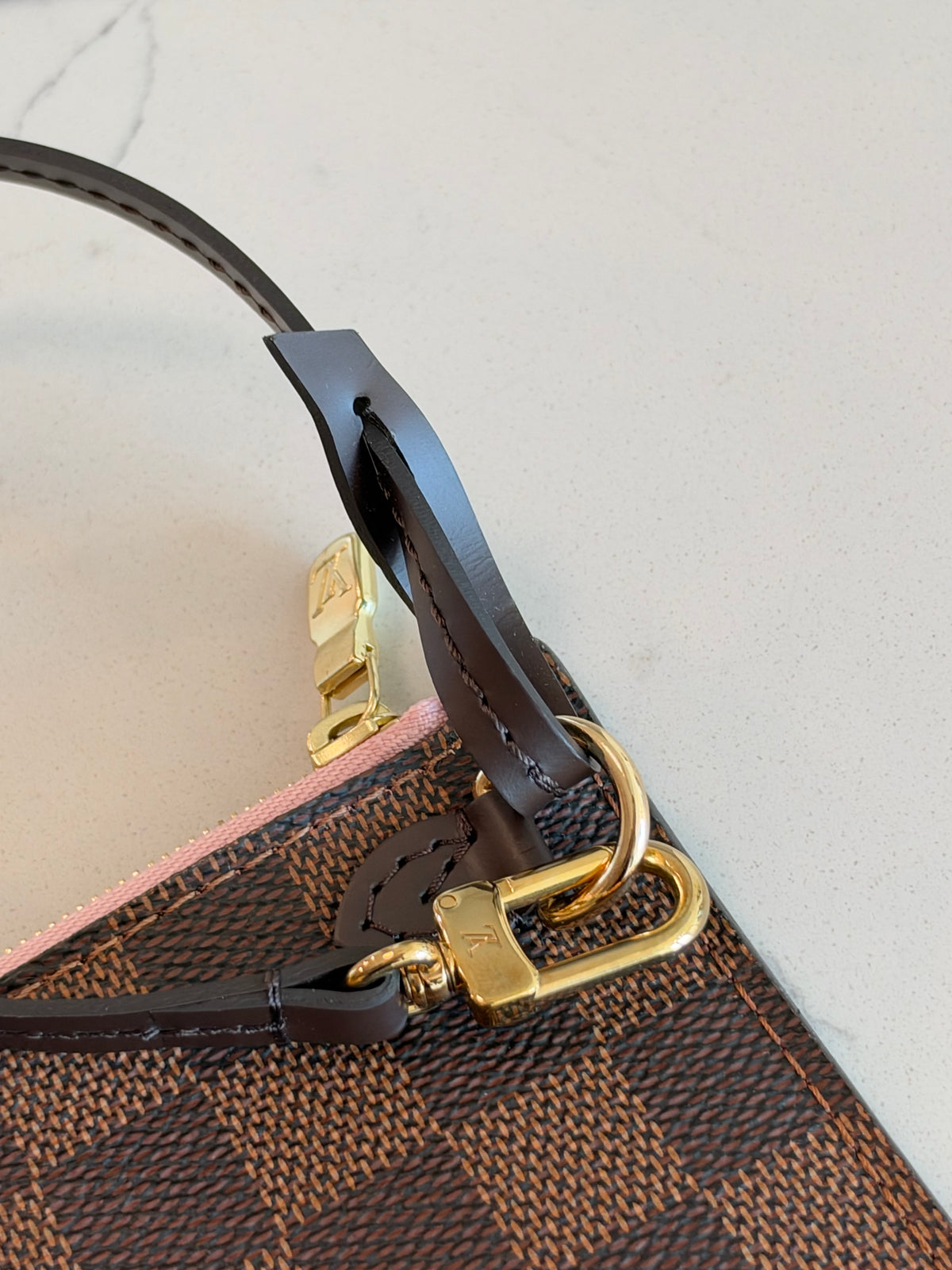 Louis Vuitton Clutch/Pouch DE Rare Interior