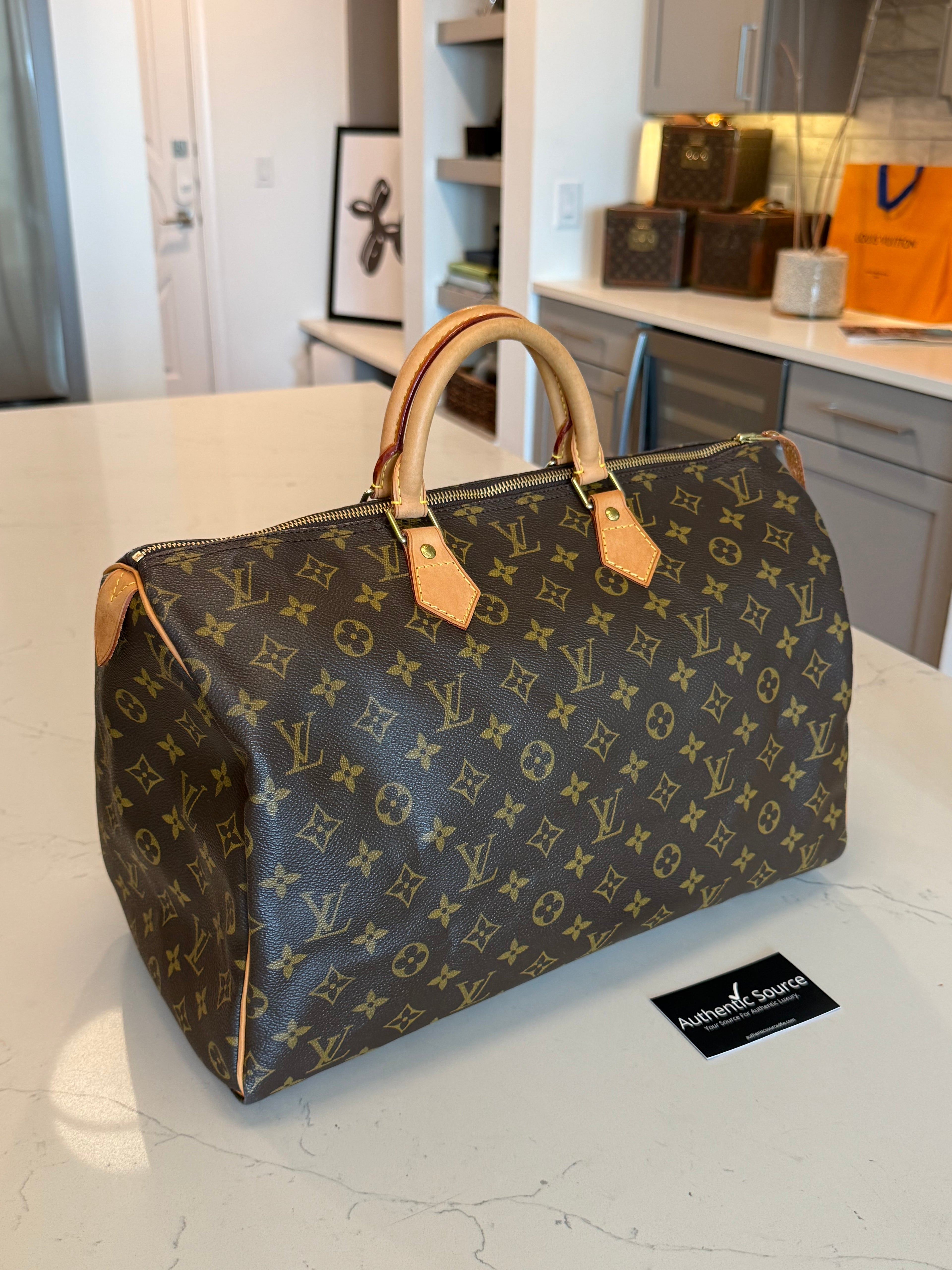 Louis Vuitton Speedy 40 Monogram