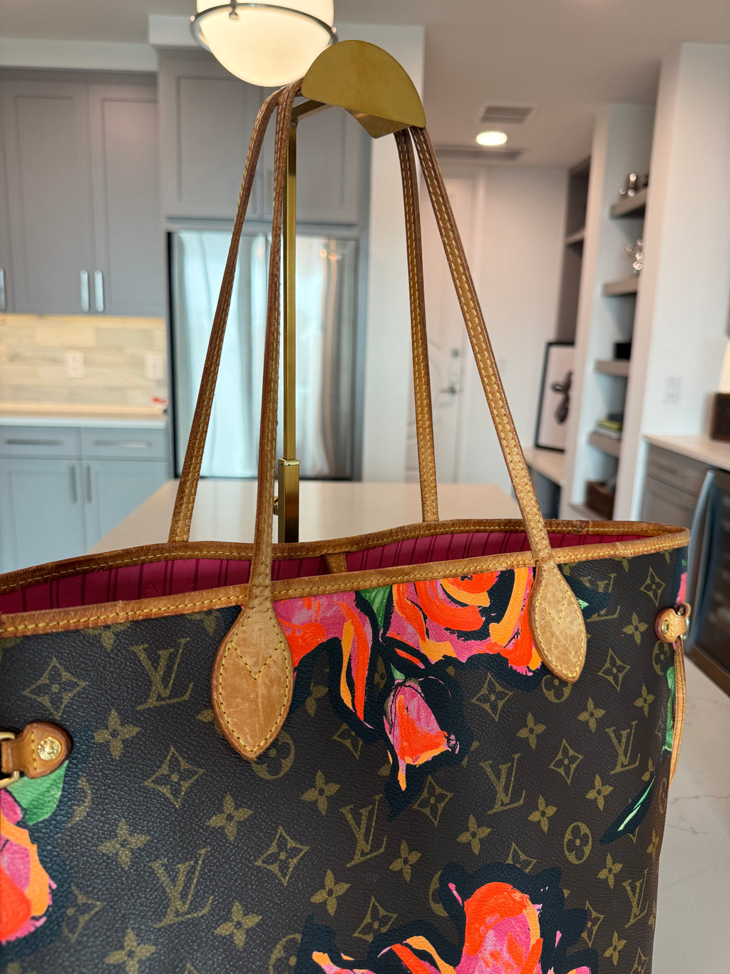 Louis Vuitton Neverfull MM Roses