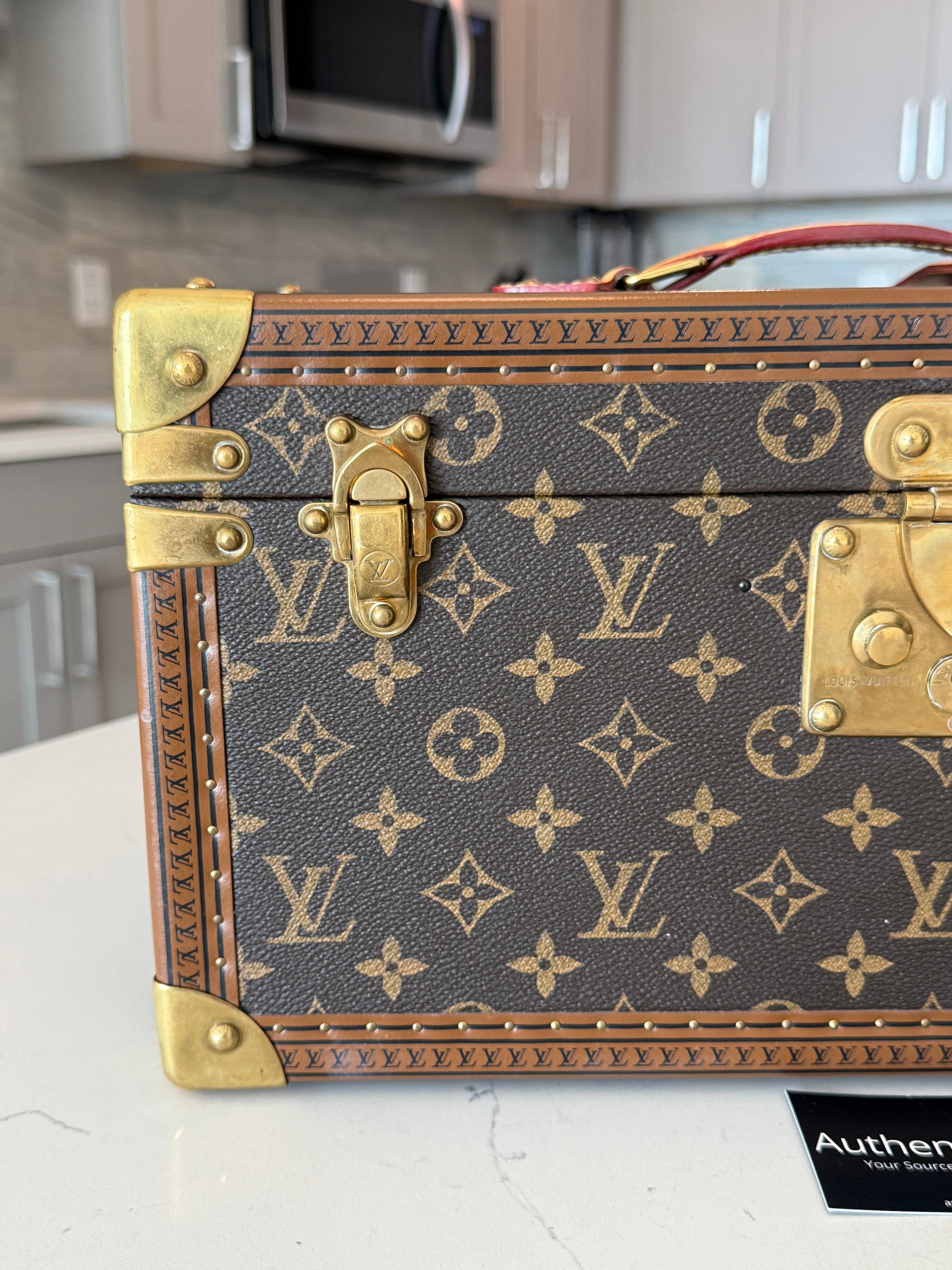 Louis Vuitton Boite Bouteilles Trunk