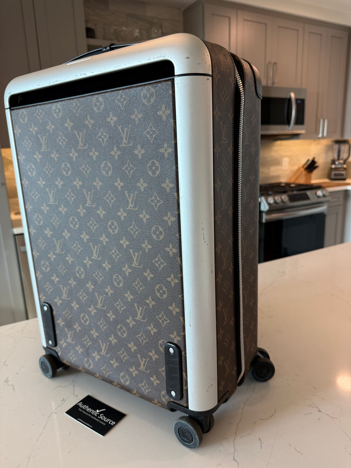 Louis Vuitton Horizon 55 Macassar