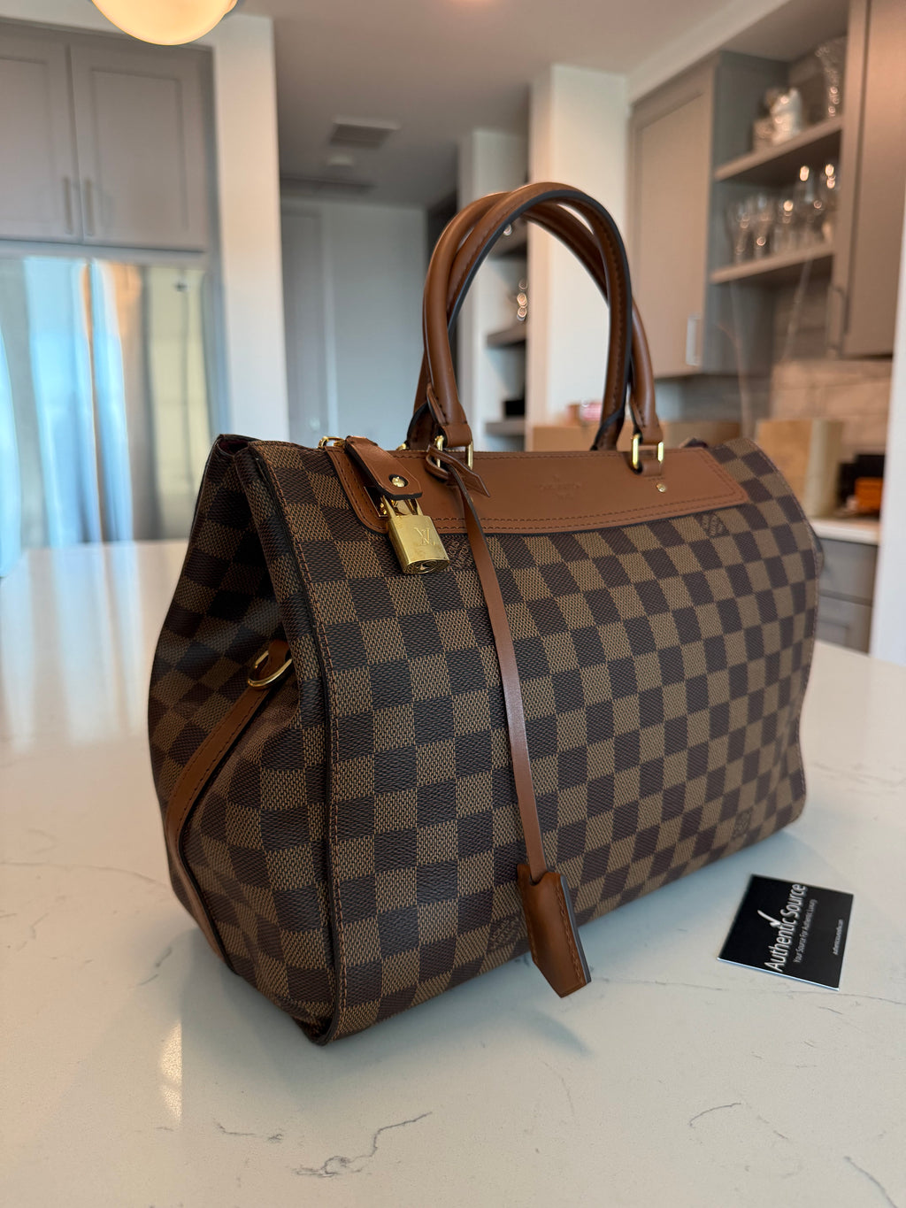 Louis Vuitton Greenwich DE