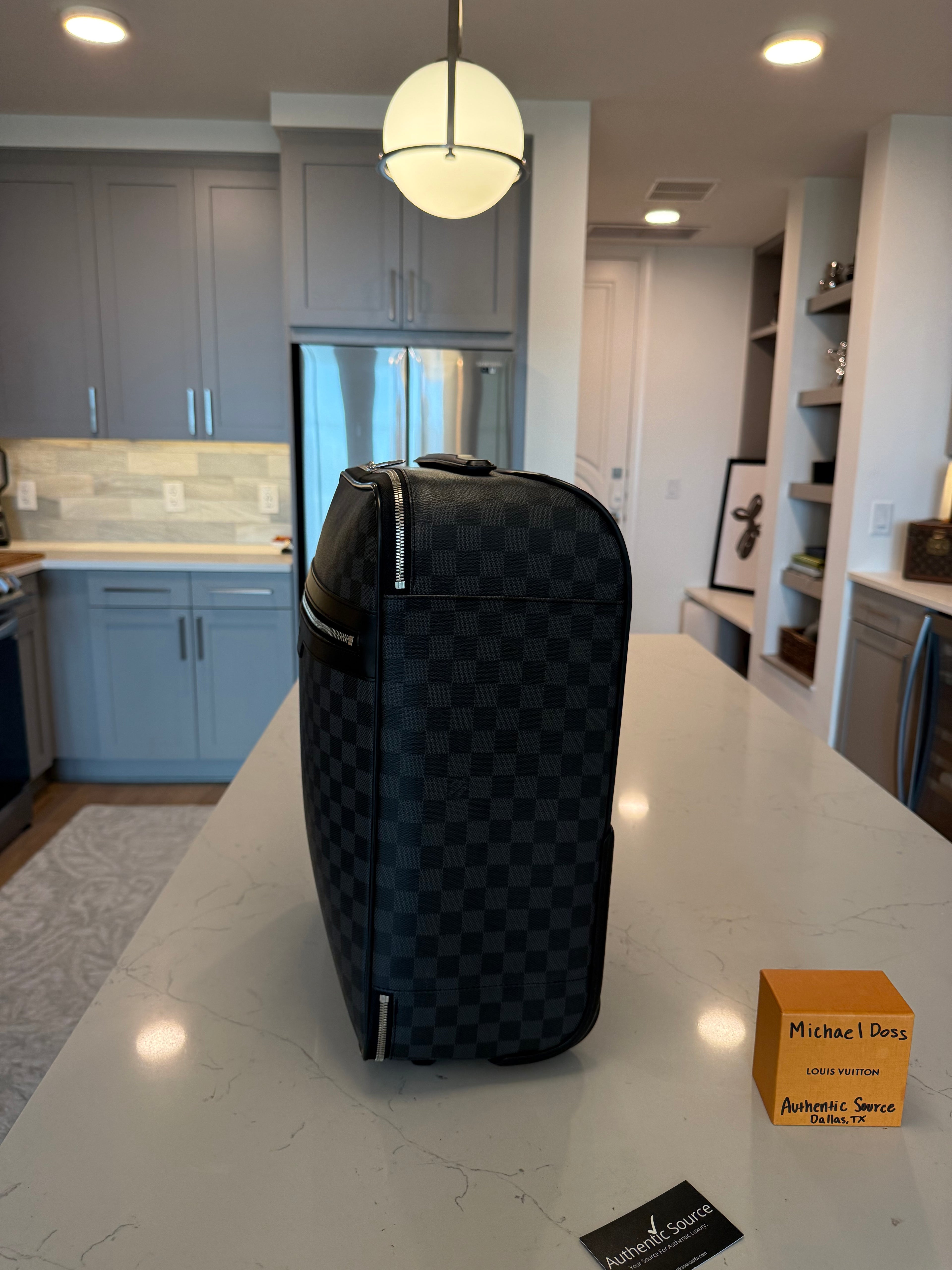 Louis Vuitton Pegase 45 Damier Graphite